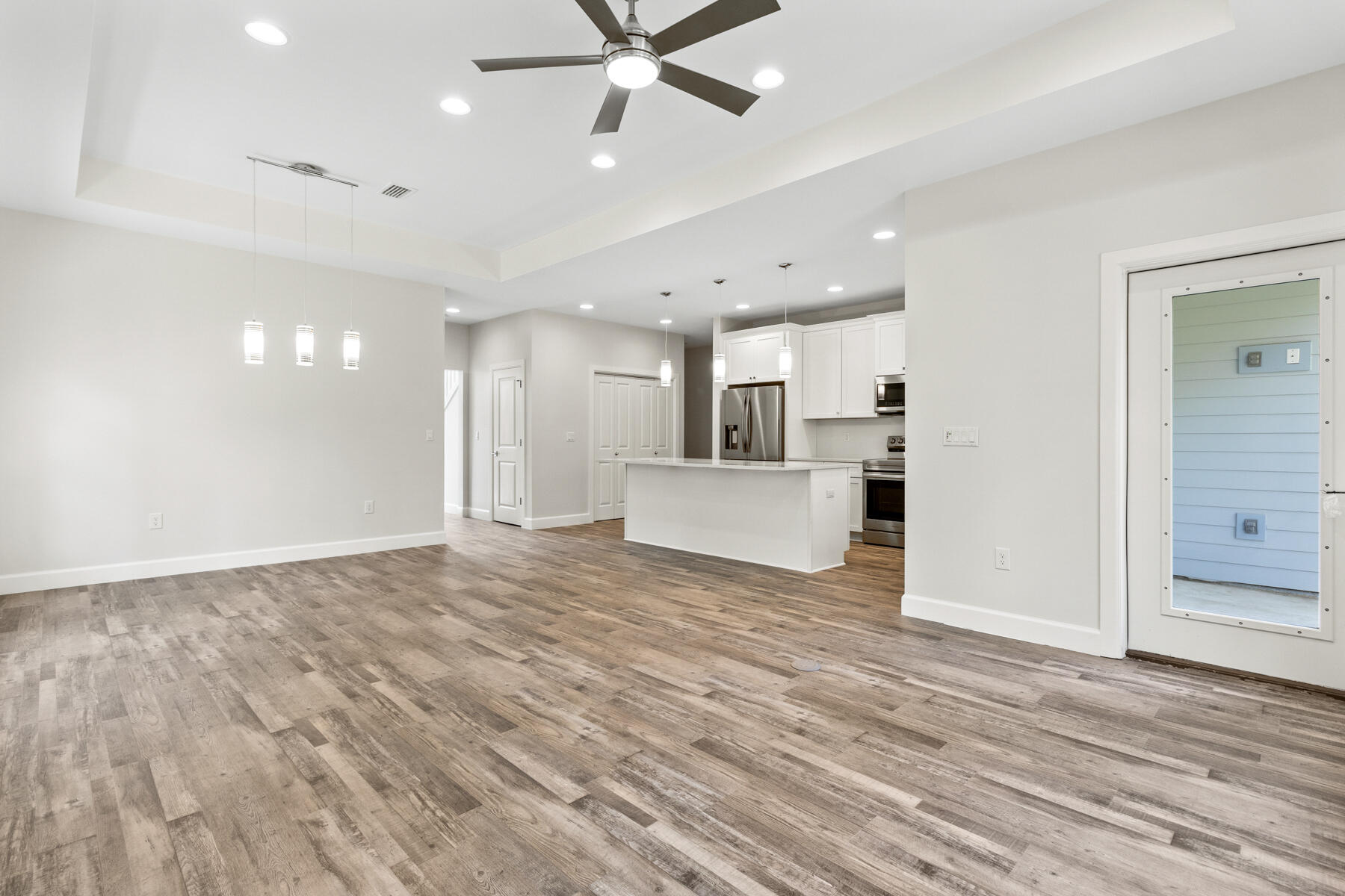 MACK BAYOU ESTATES - Residential