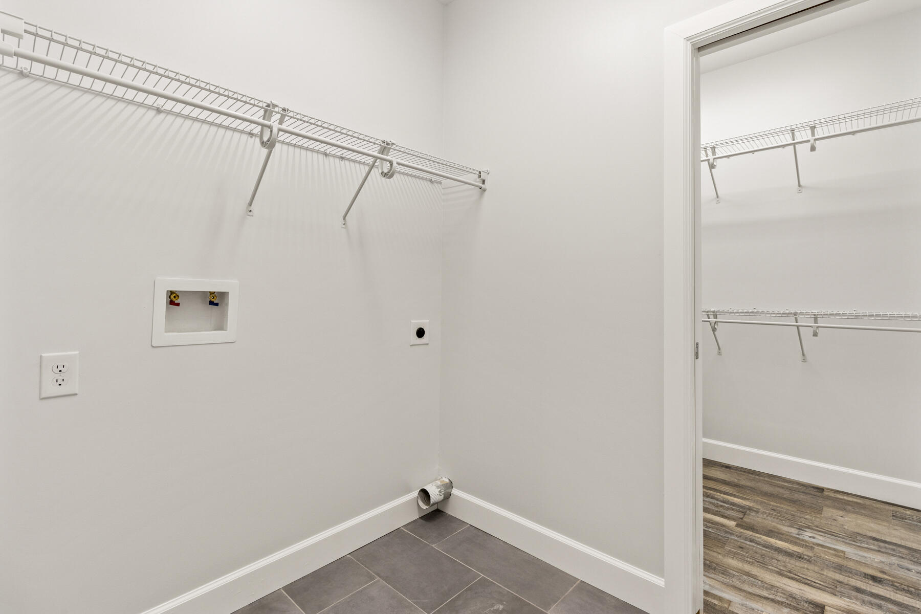 MACK BAYOU ESTATES - Residential