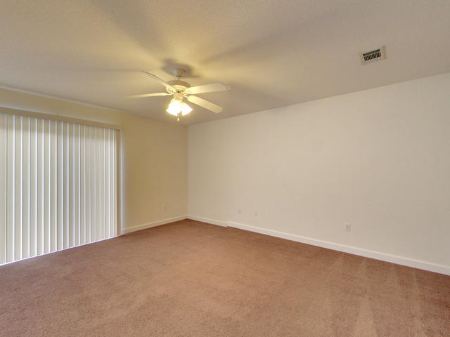 SUMMERWOOD - Residential