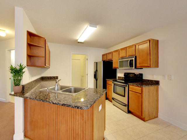 SUMMERWOOD - Residential