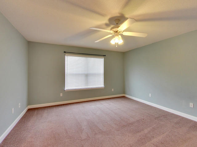 SUMMERWOOD - Residential