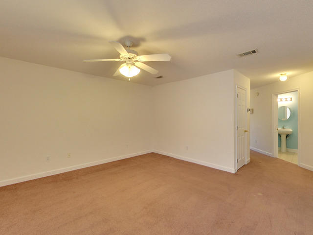 SUMMERWOOD - Residential