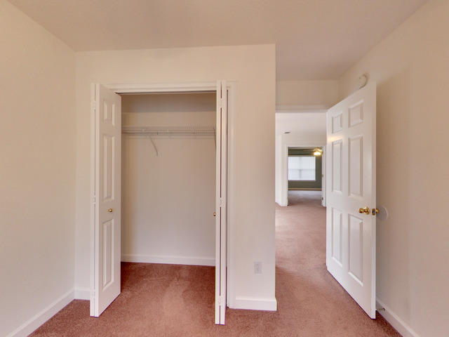 SUMMERWOOD - Residential