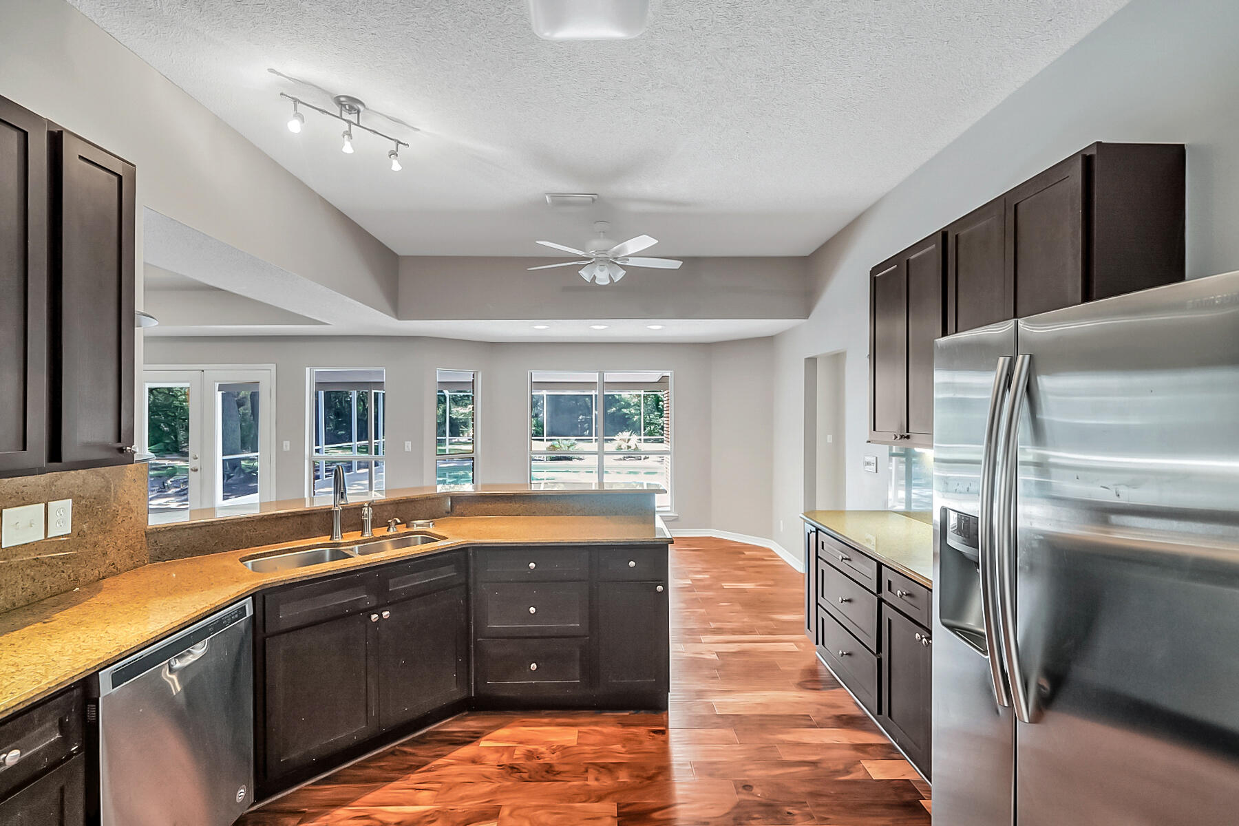 EAGLES LANDING S/D - Residential