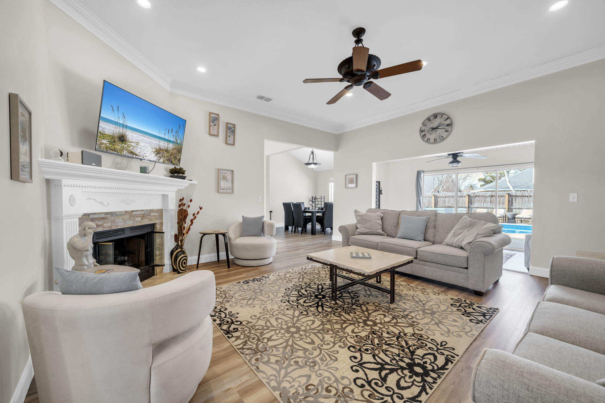 HARBOR BREEZE 1ST ADDN - Residential