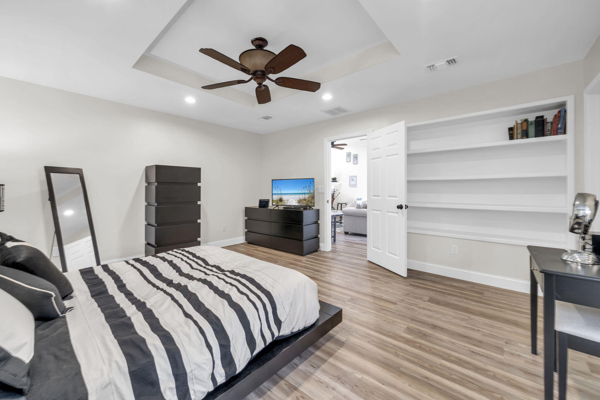 HARBOR BREEZE 1ST ADDN - Residential