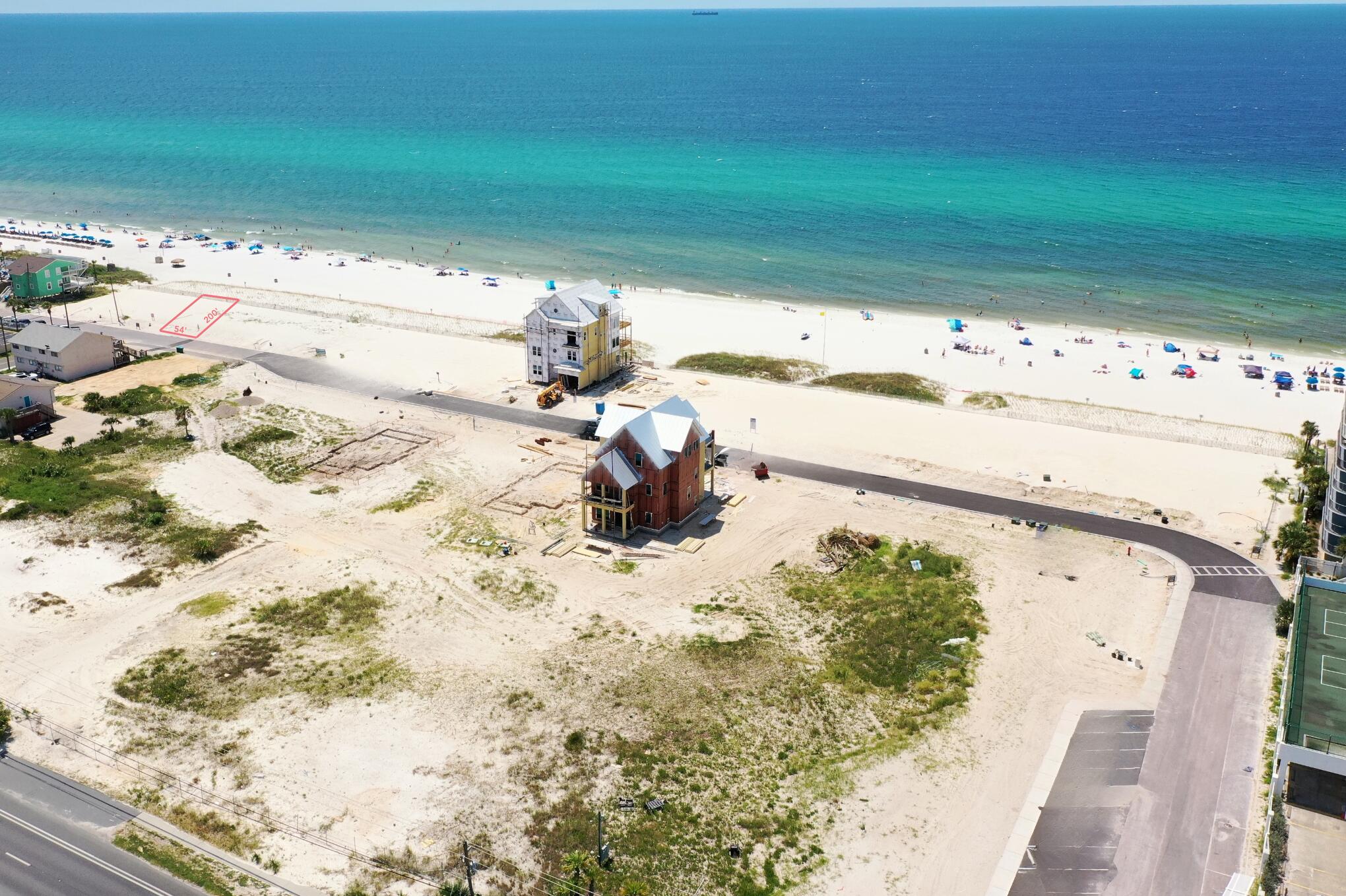 Hadley's Beach - Land