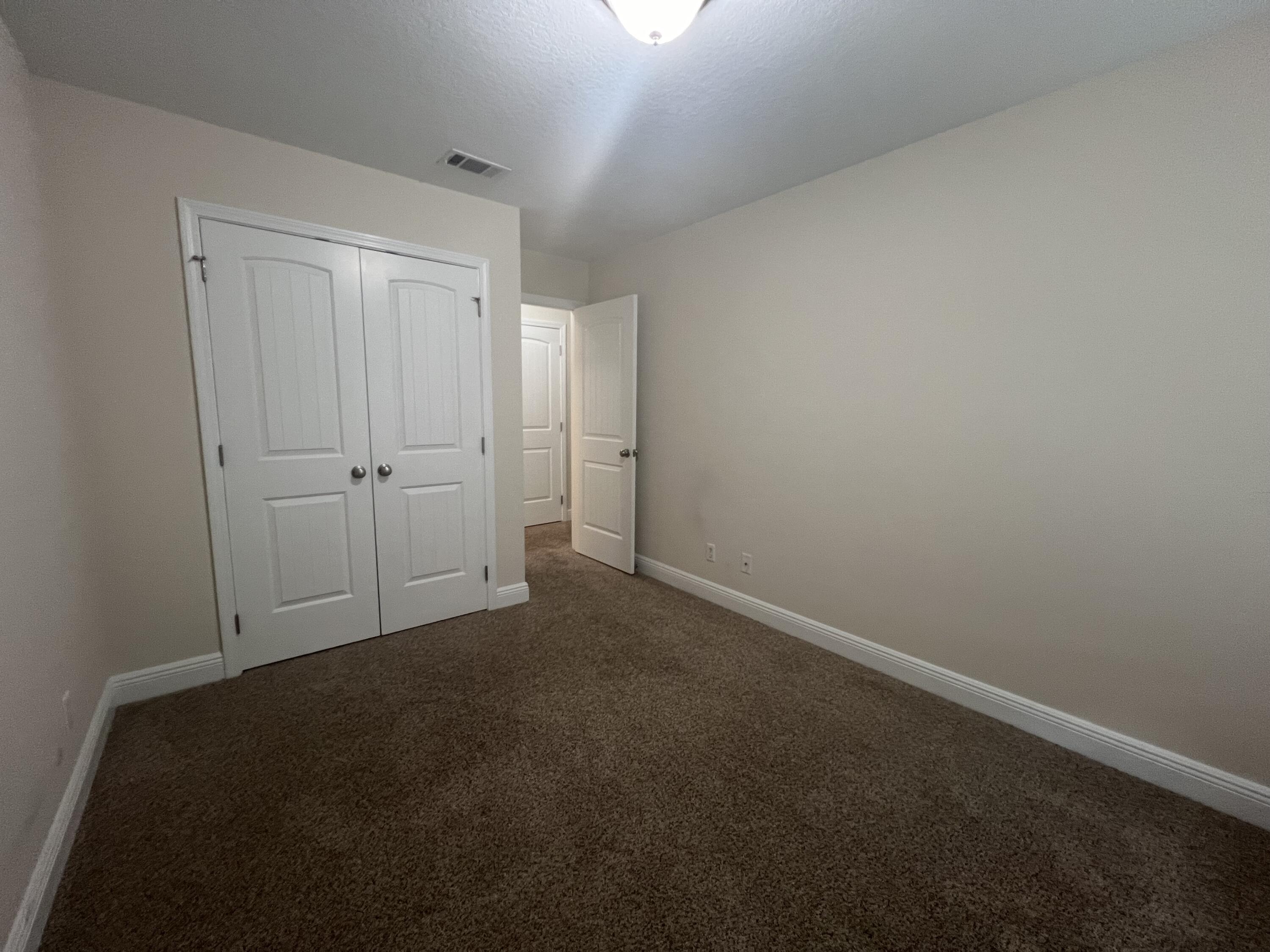 WATER OAKS T/H - Residential Lease