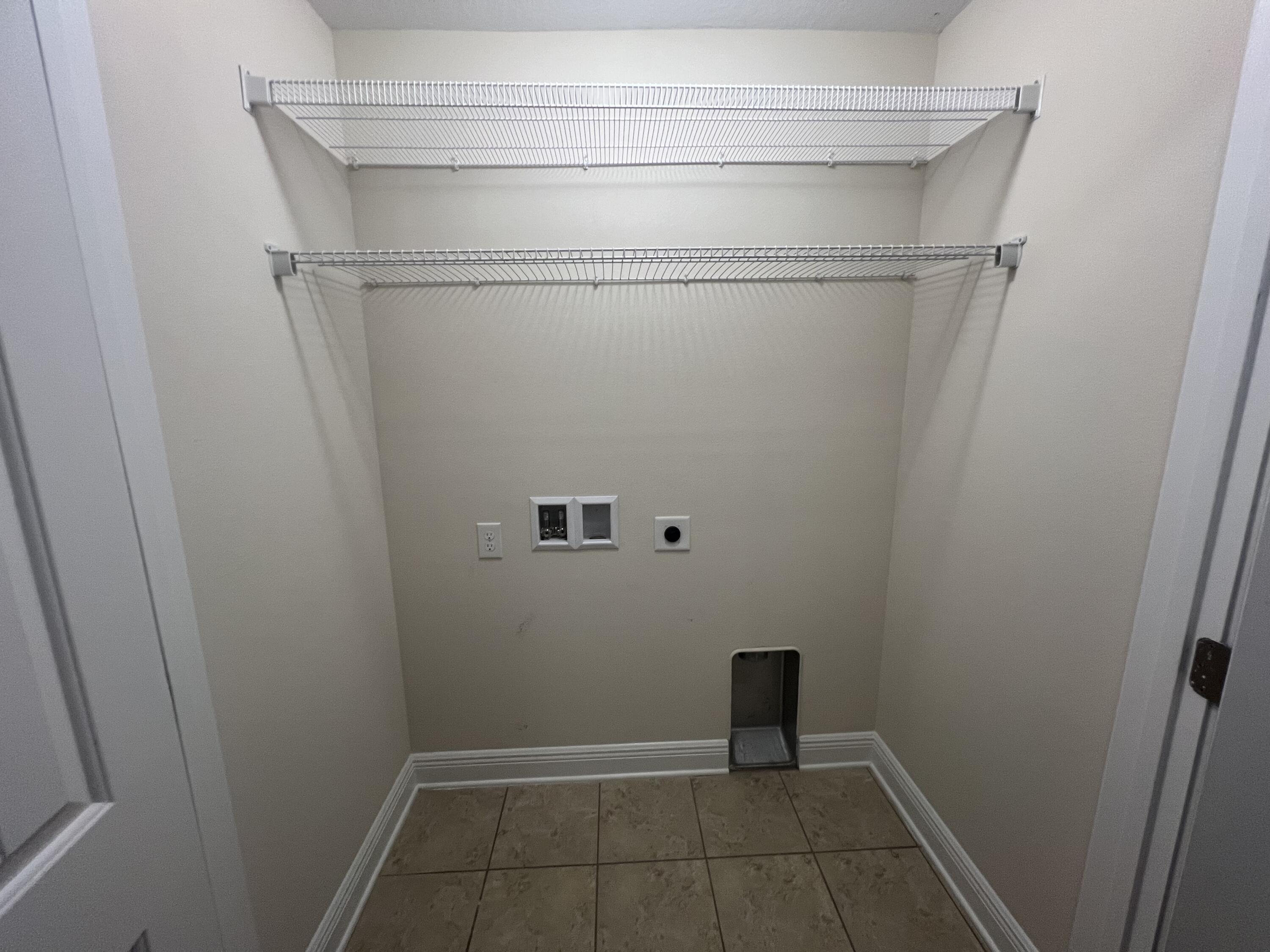 WATER OAKS T/H - Residential Lease