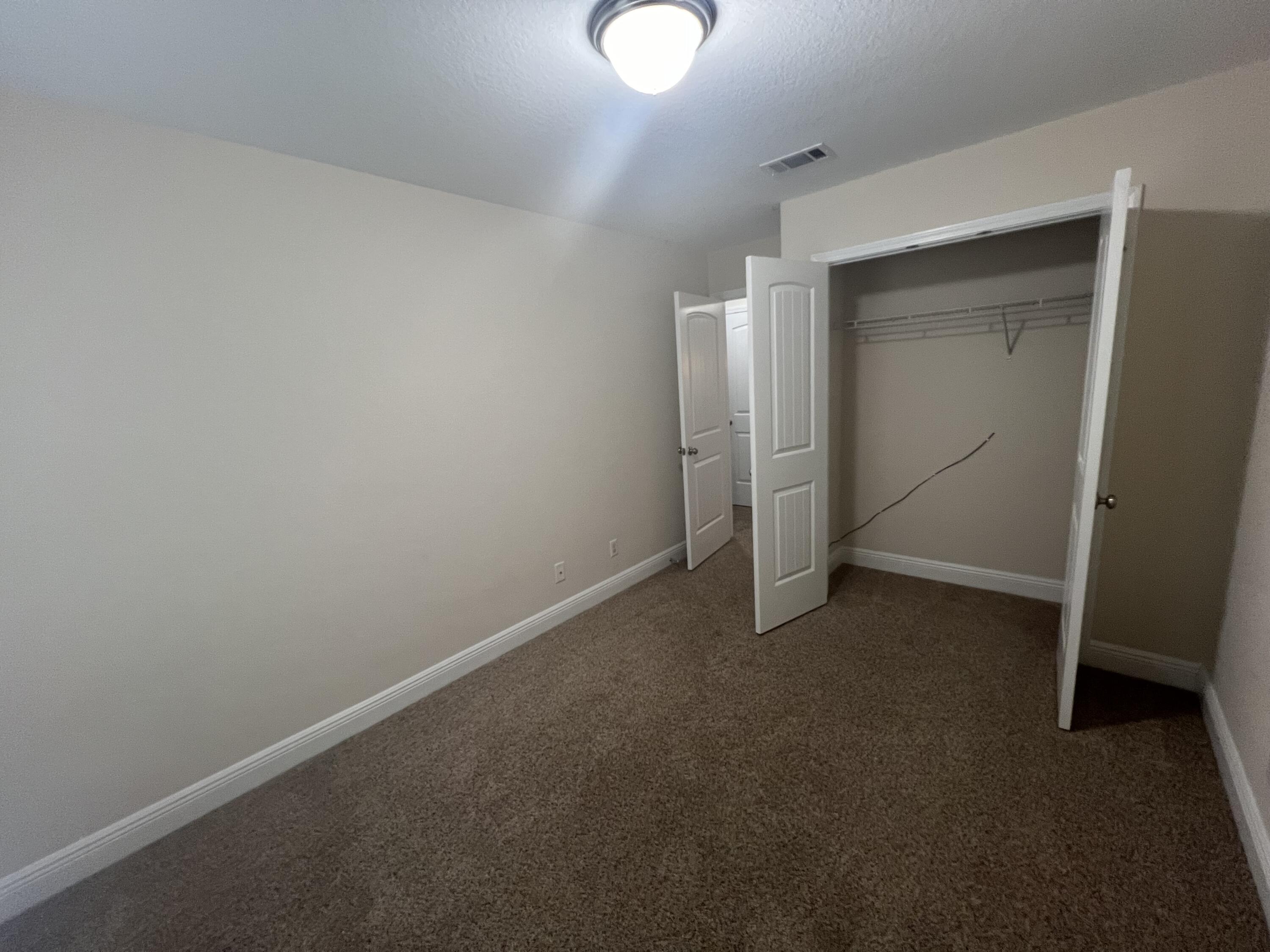 WATER OAKS T/H - Residential Lease