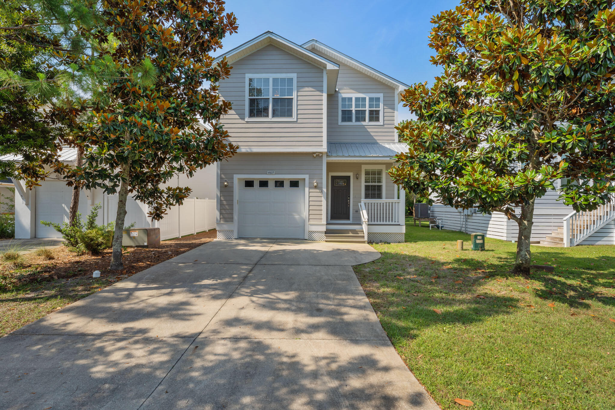 Riley's Bayview - Residential