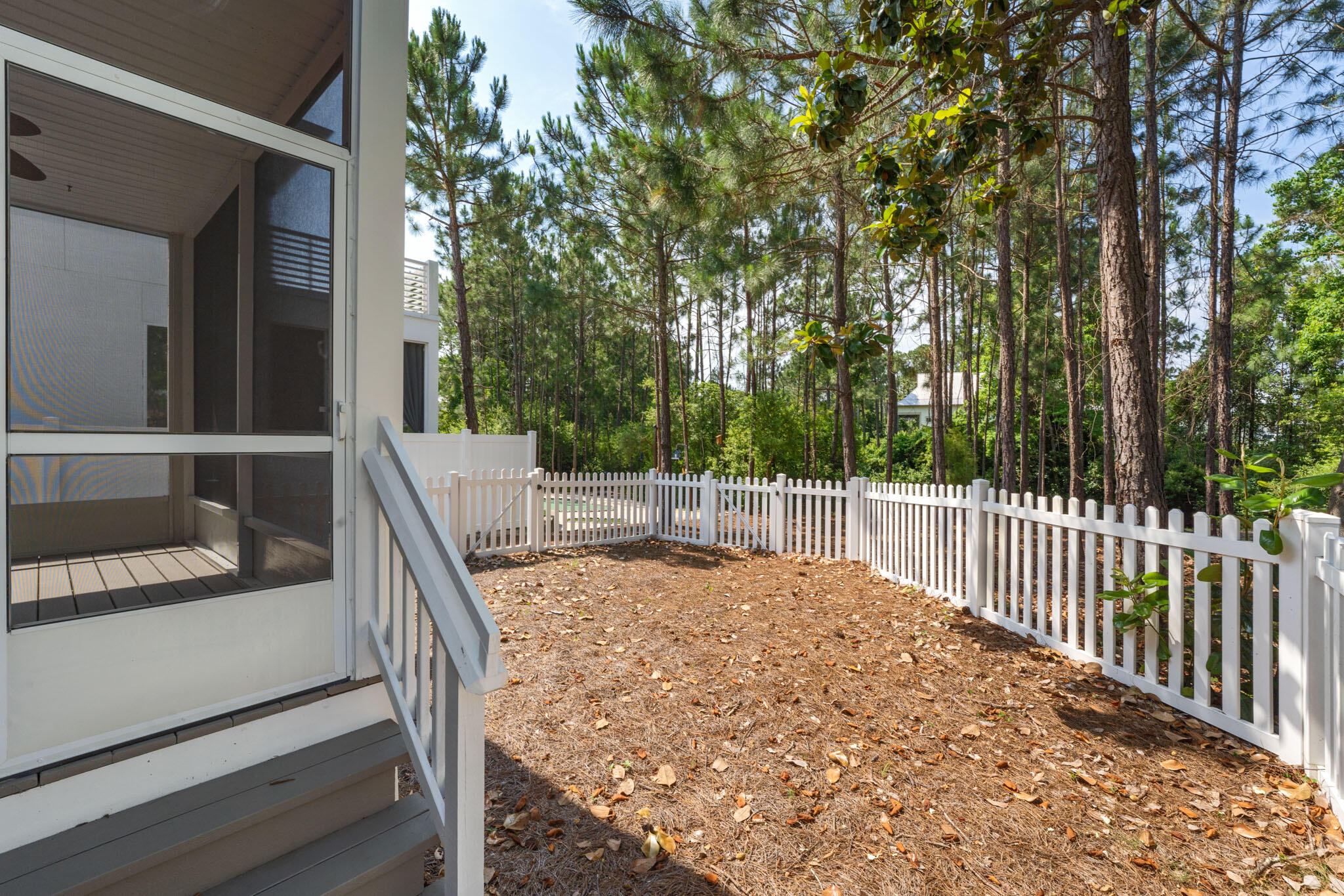 Riley's Bayview - Residential