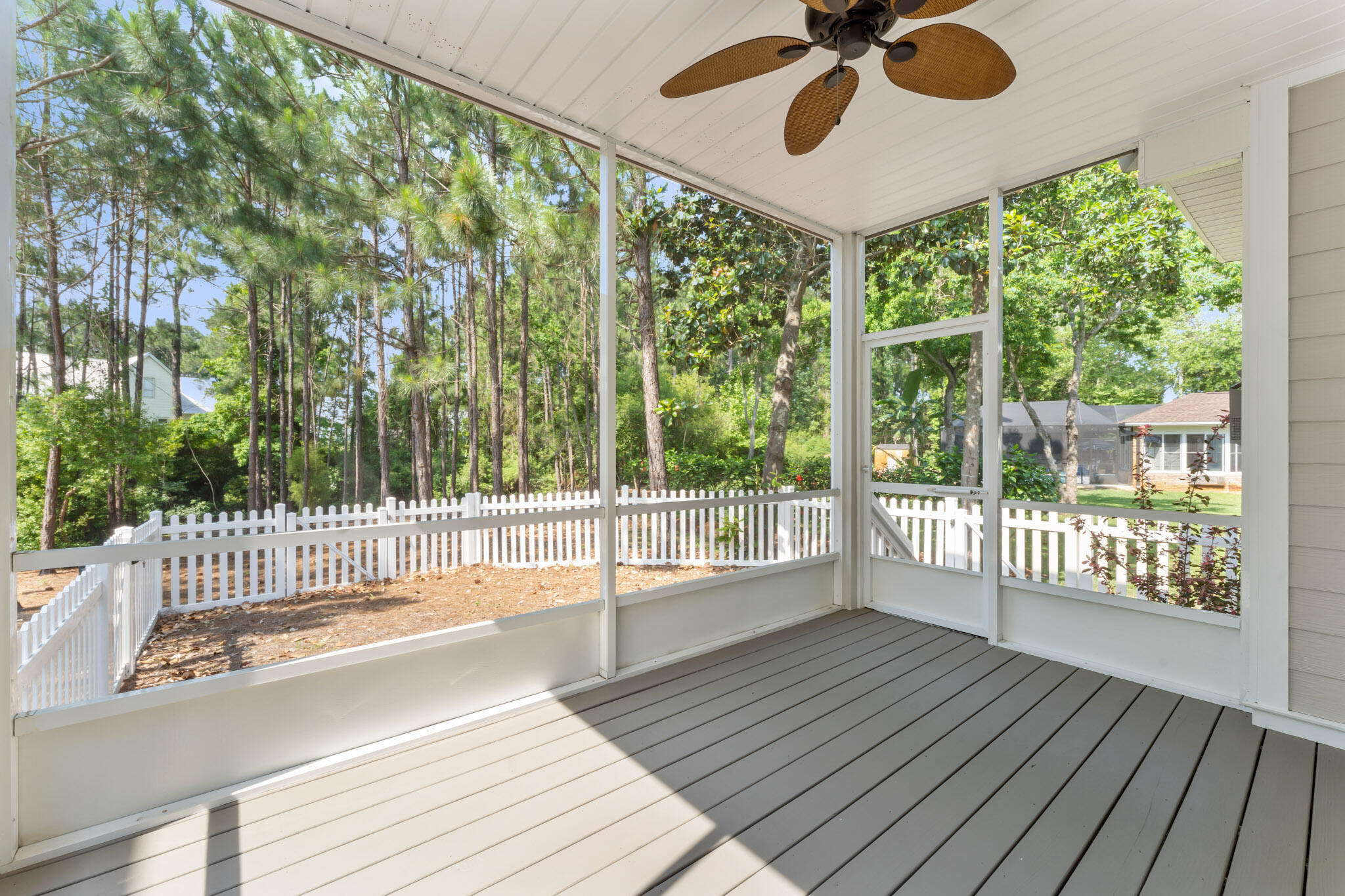 Riley's Bayview - Residential