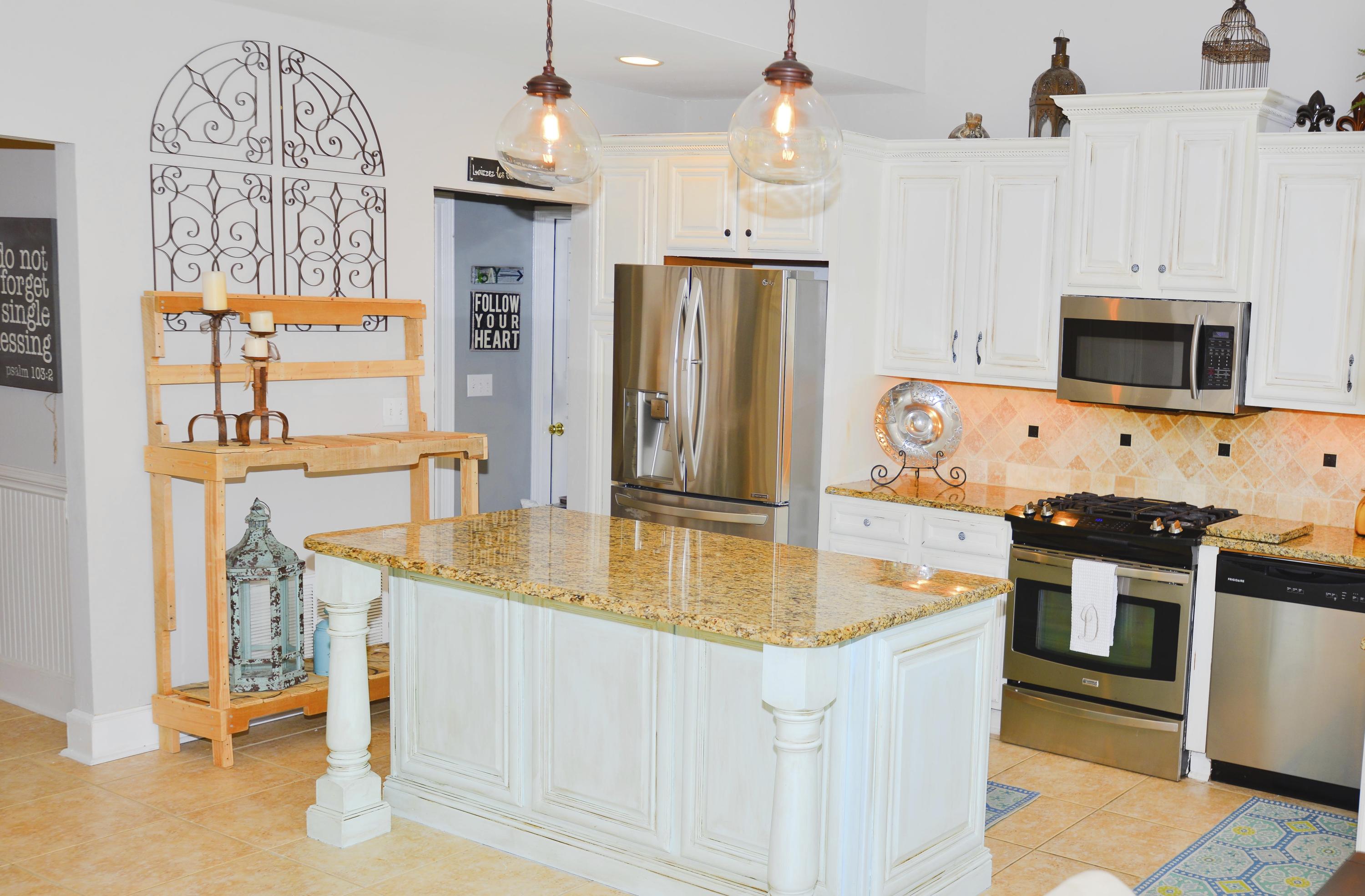 VILLAGE OF BOLTON AT BLUEWATER BAY - Residential