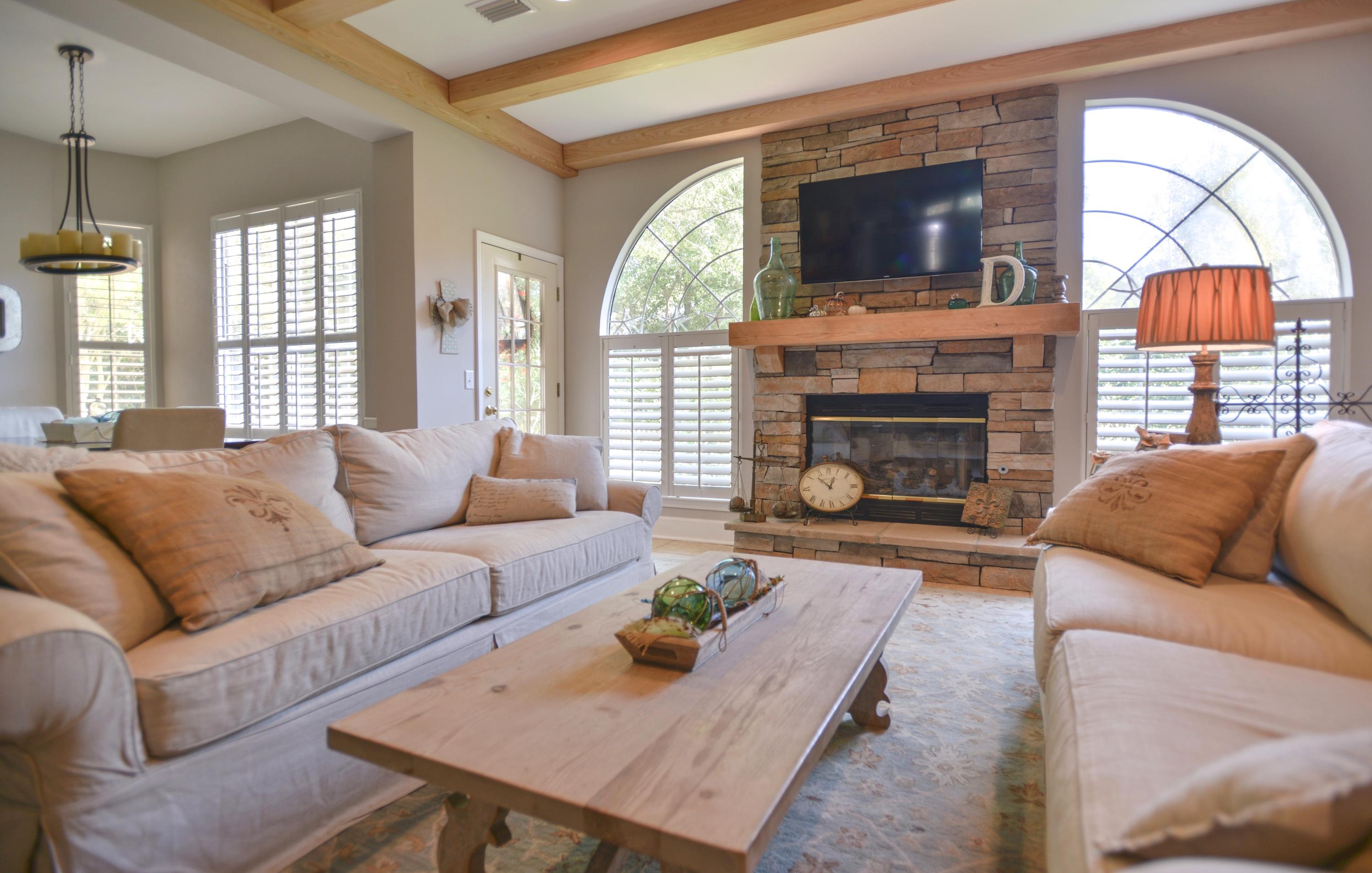 VILLAGE OF BOLTON AT BLUEWATER BAY - Residential