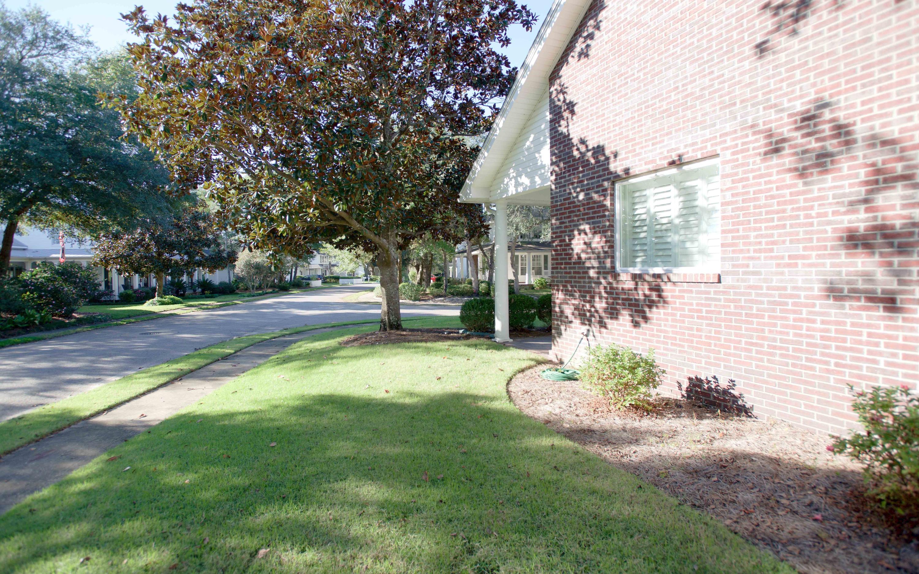 VILLAGE OF BOLTON AT BLUEWATER BAY - Residential