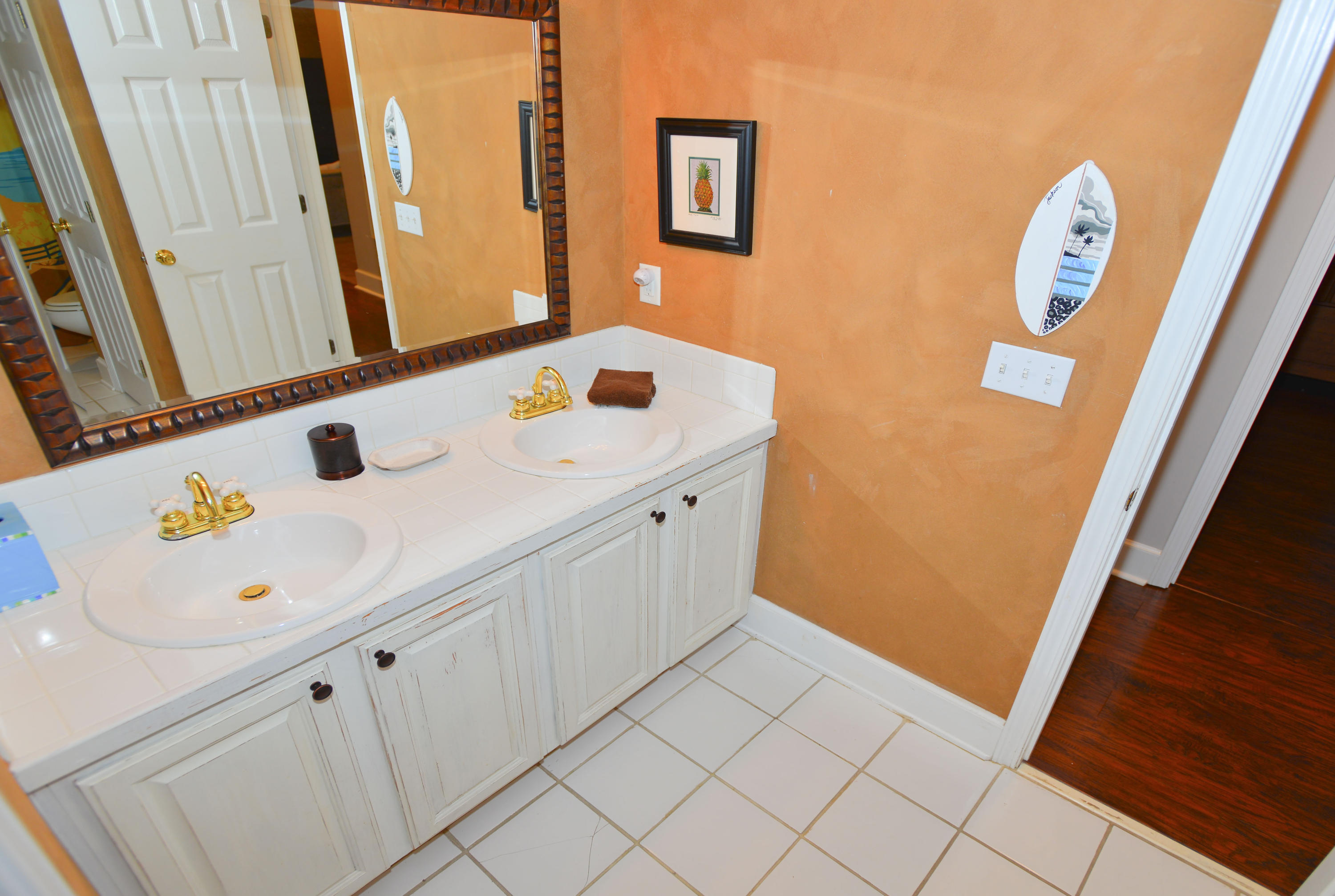 VILLAGE OF BOLTON AT BLUEWATER BAY - Residential