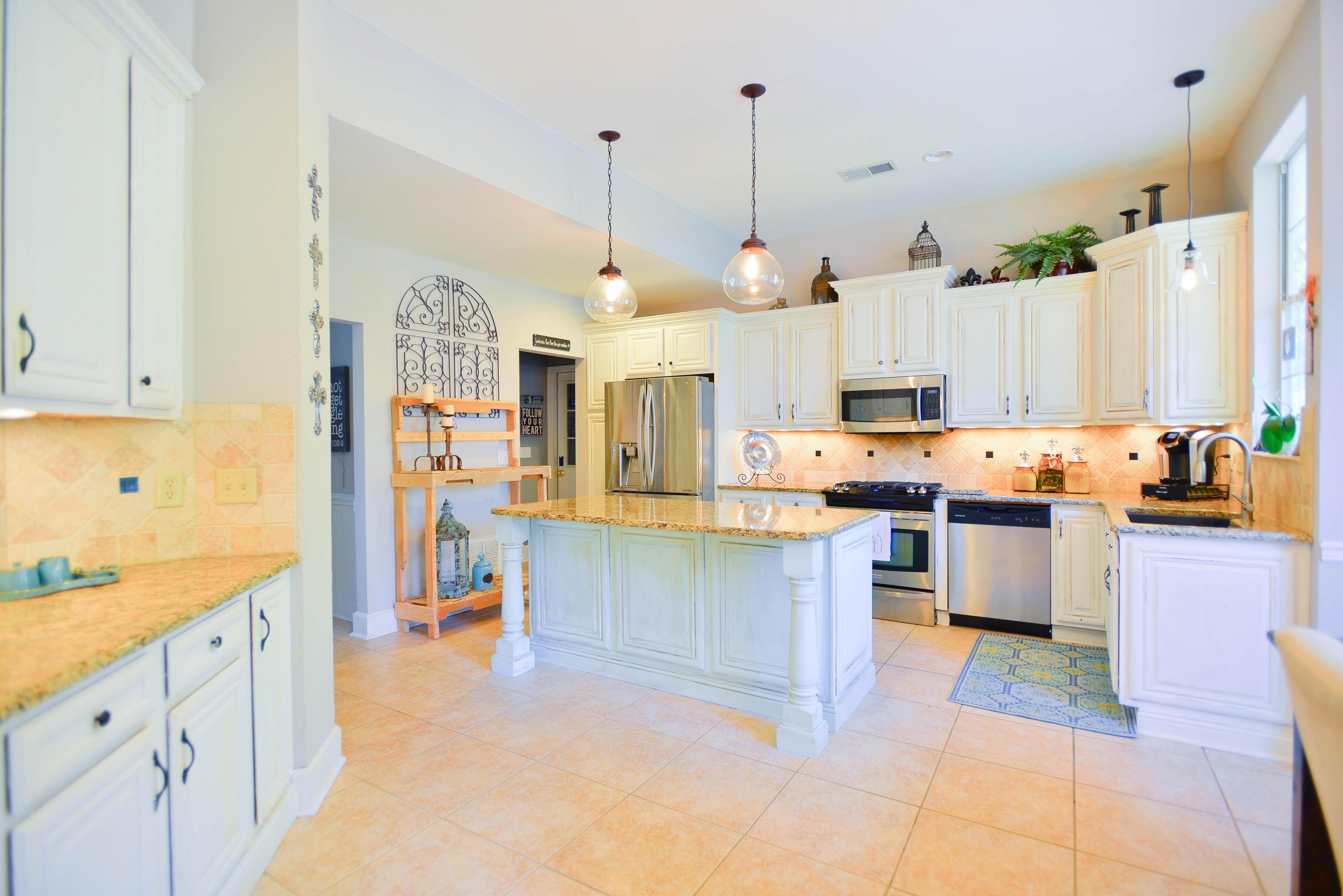 VILLAGE OF BOLTON AT BLUEWATER BAY - Residential