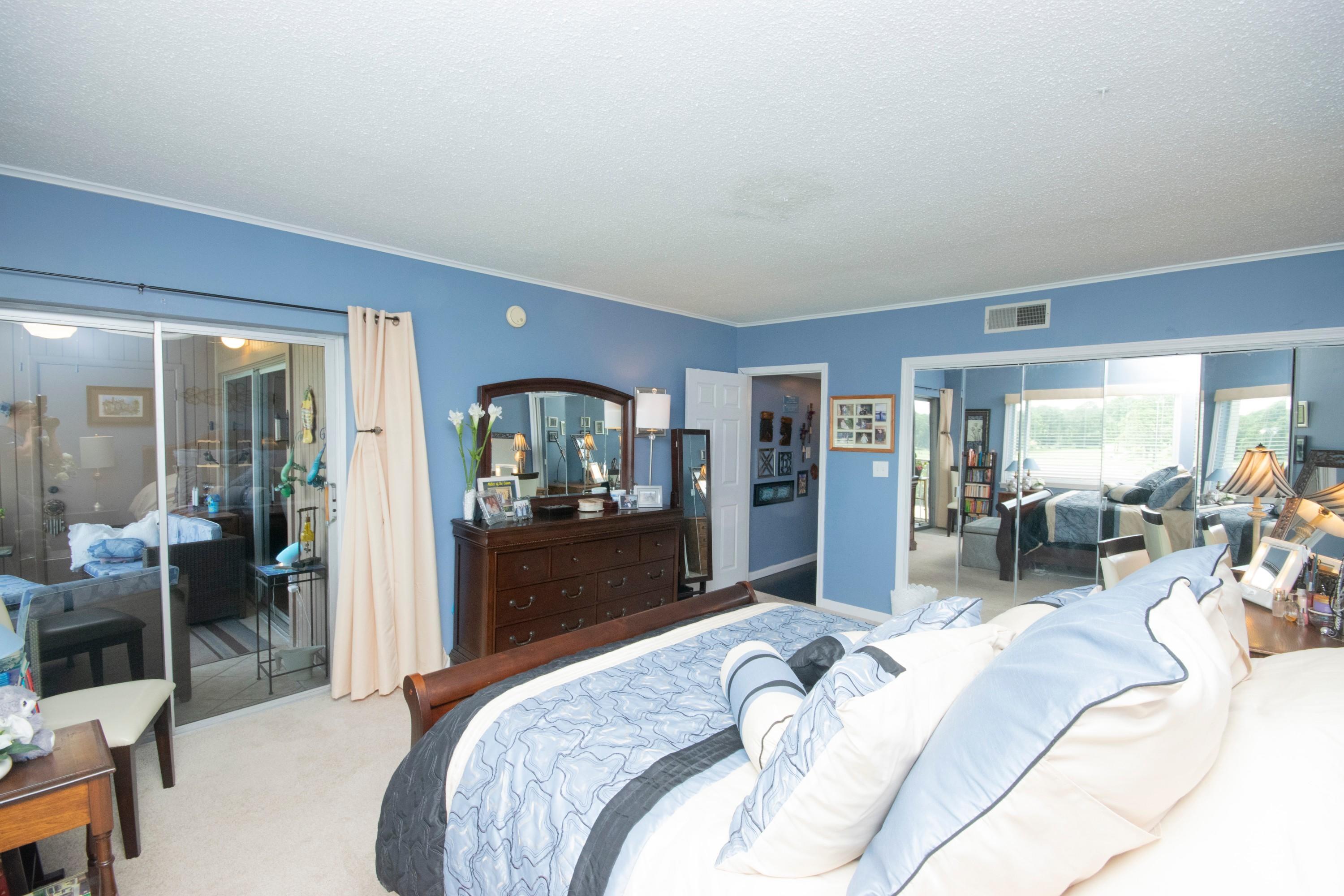 Colony Club - Residential