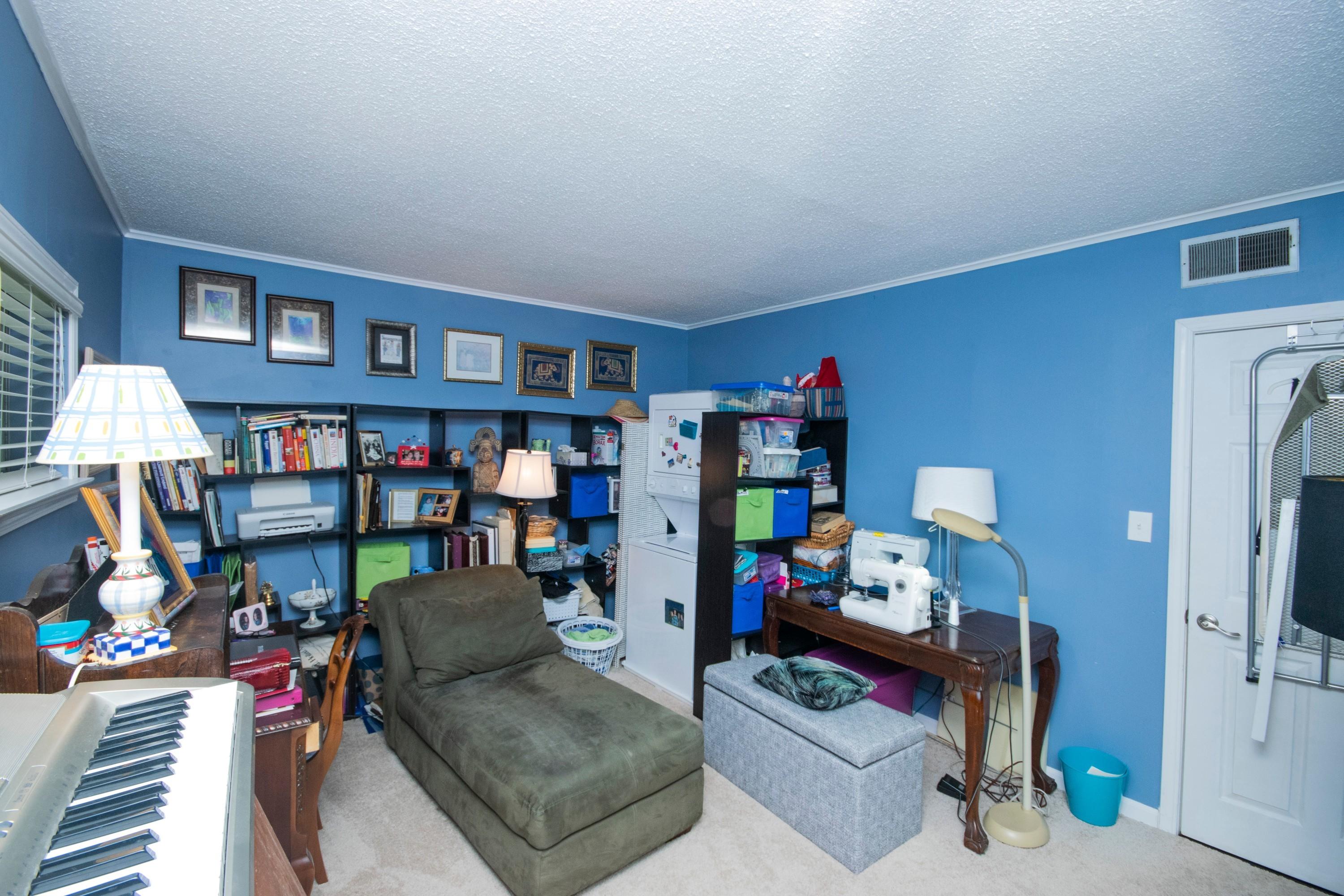 Colony Club - Residential