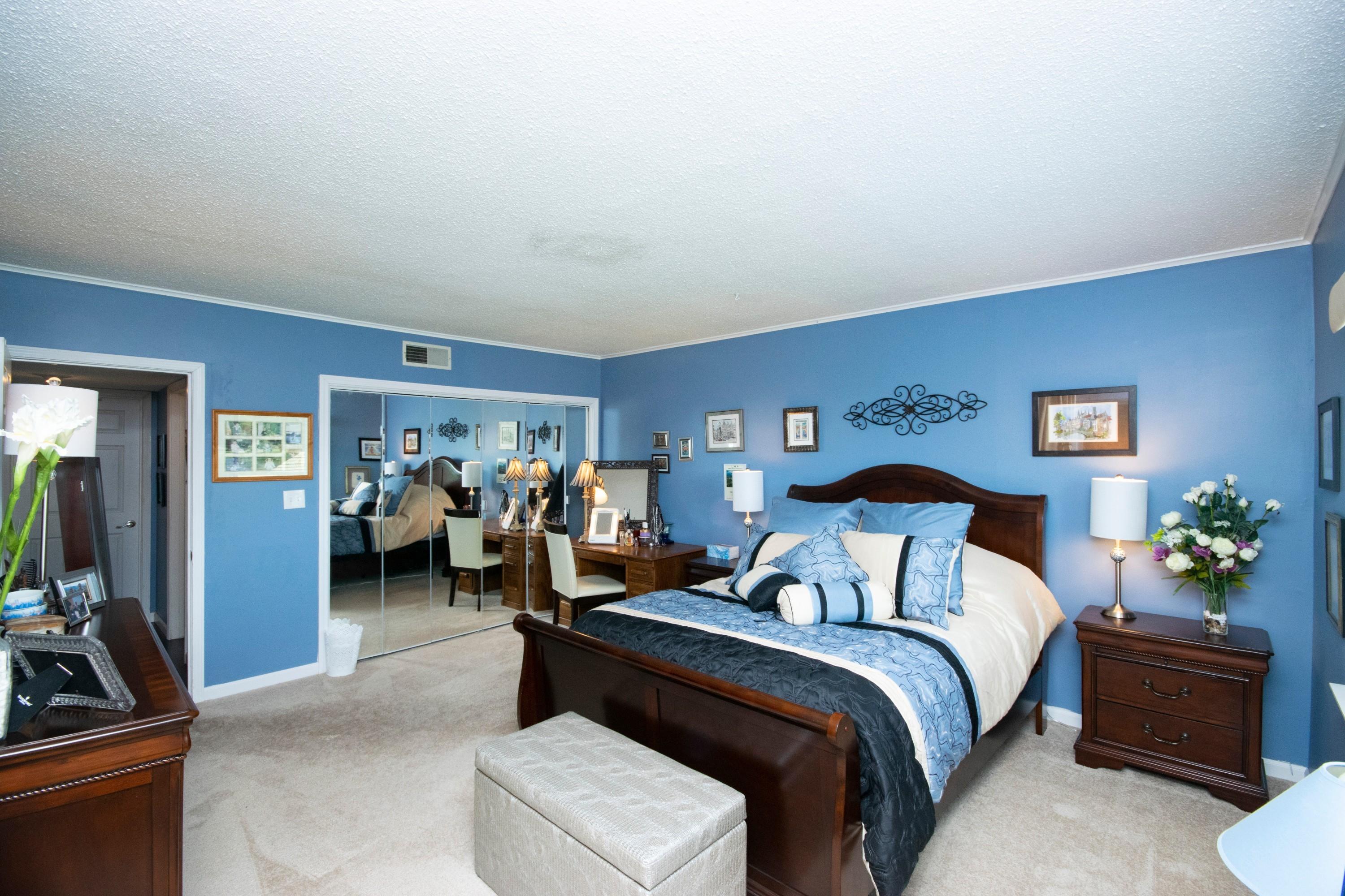 Colony Club - Residential