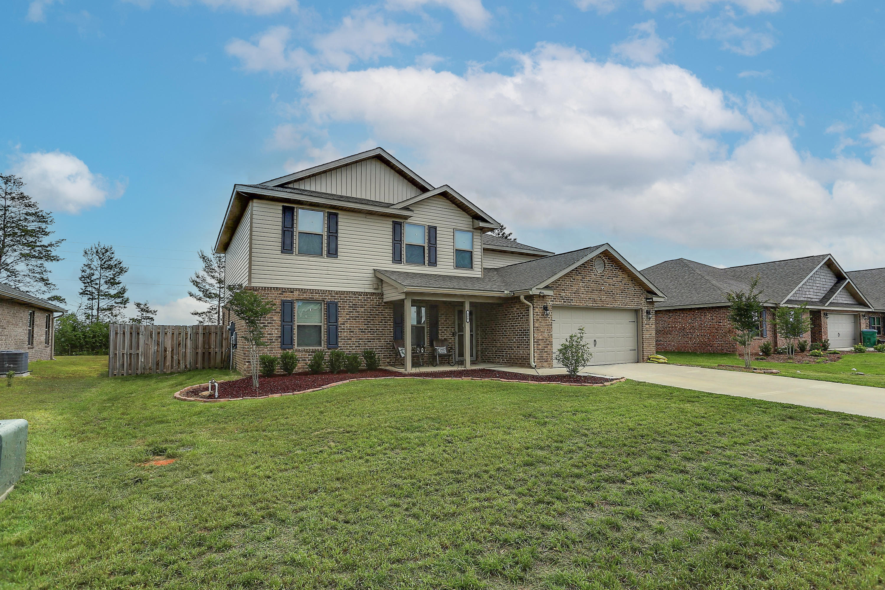 Redstone Commons - Residential