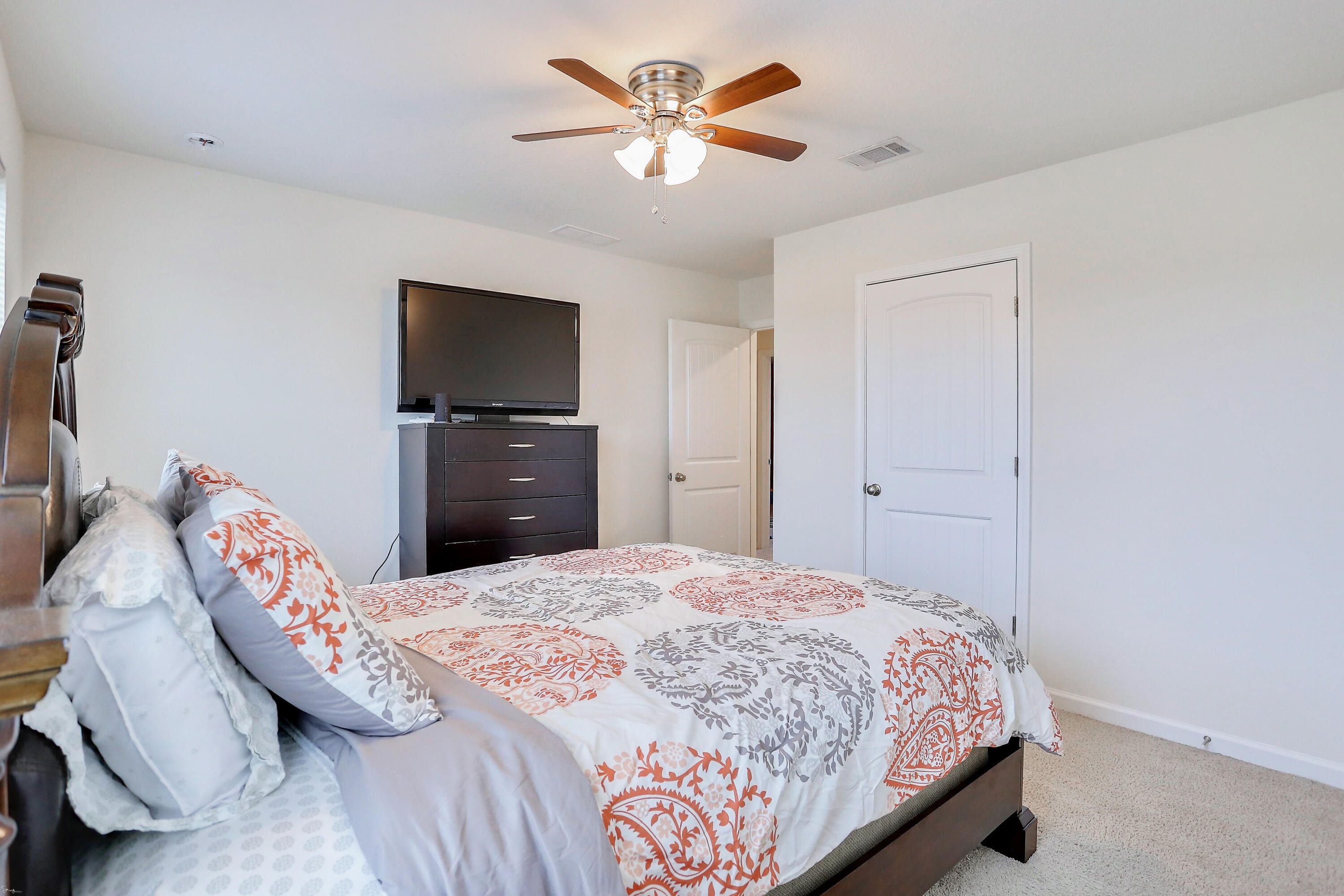 Redstone Commons - Residential