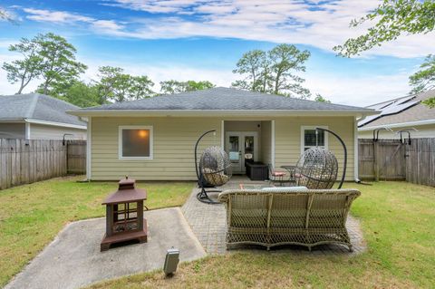 A home in Niceville