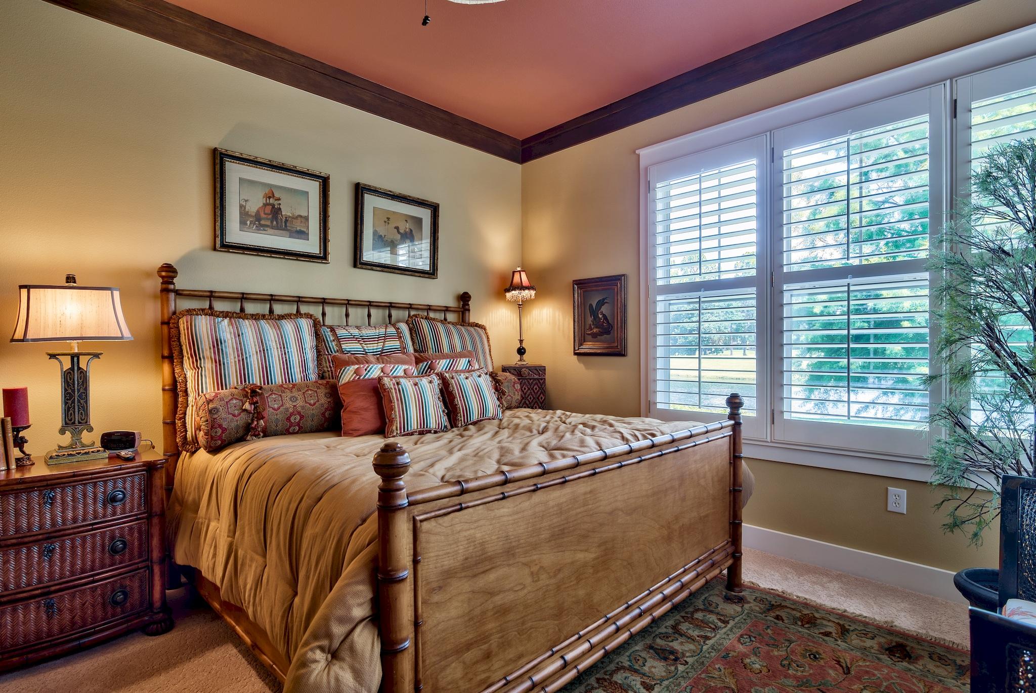 MAGNOLIA BAY - Residential