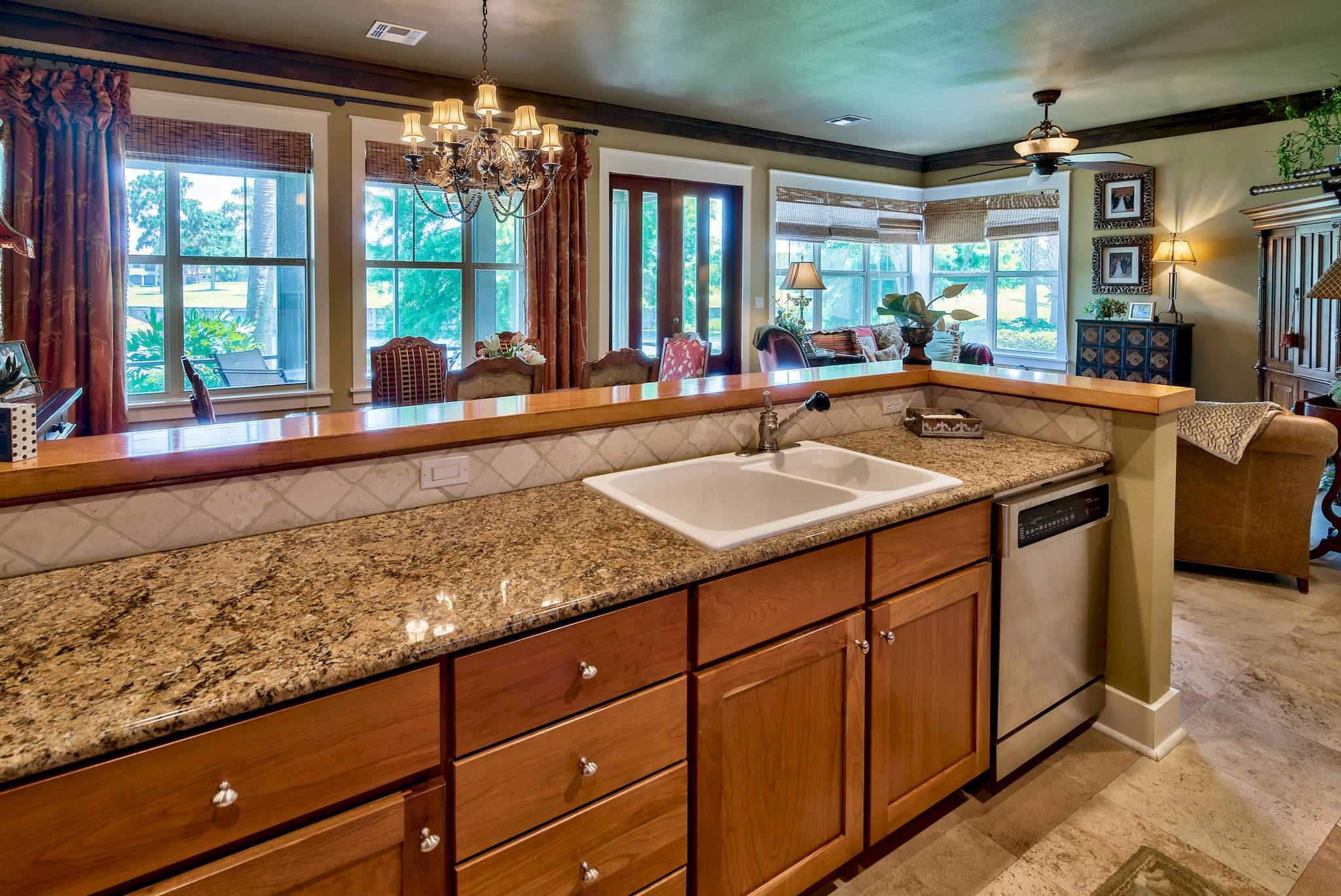 MAGNOLIA BAY - Residential