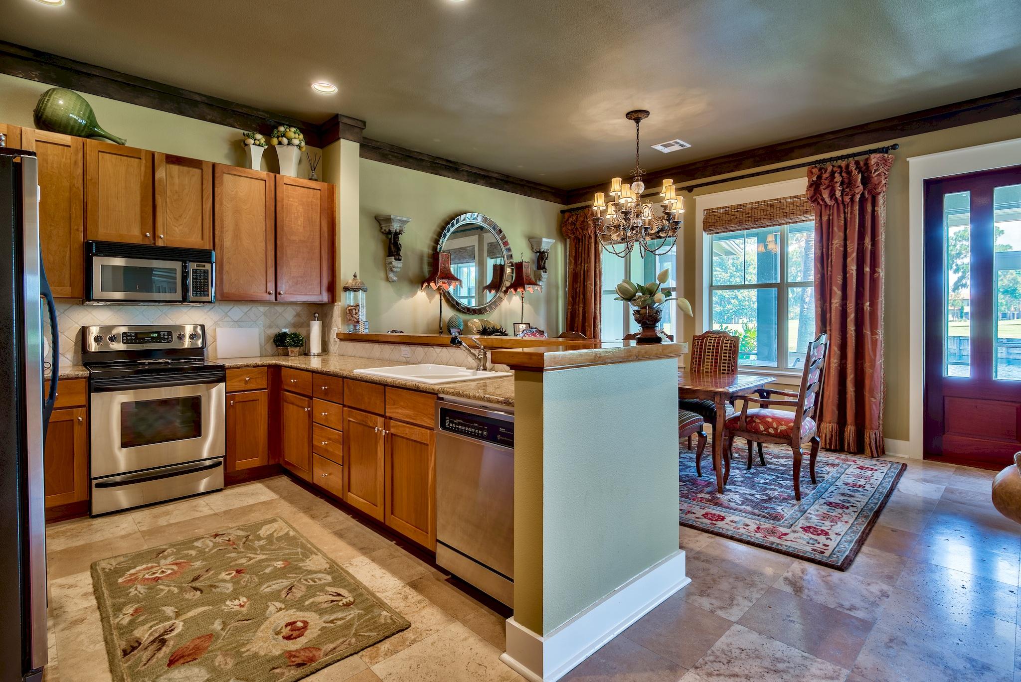 MAGNOLIA BAY - Residential