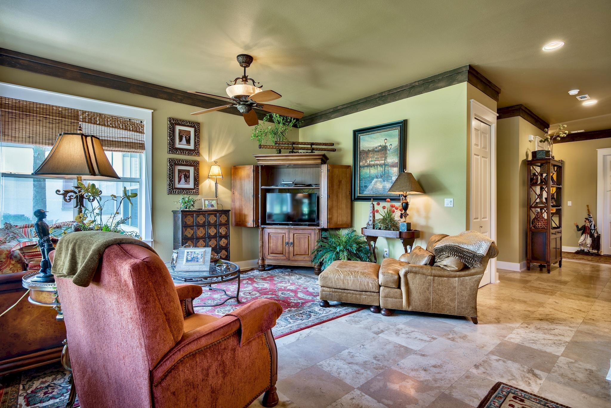 MAGNOLIA BAY - Residential