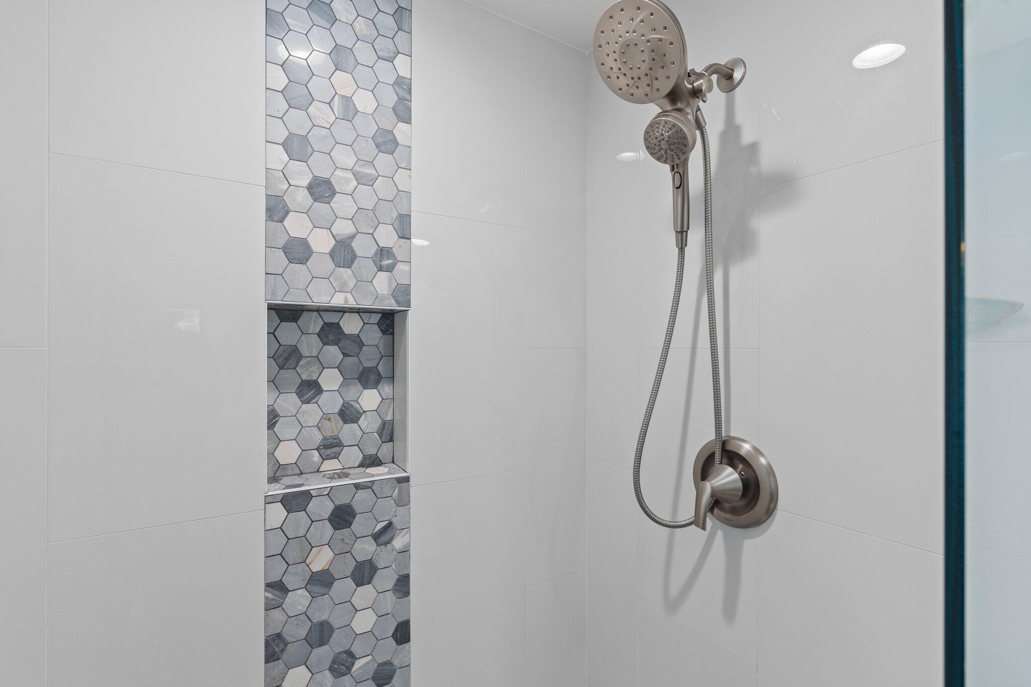 FAIRWAYS THE - Residential