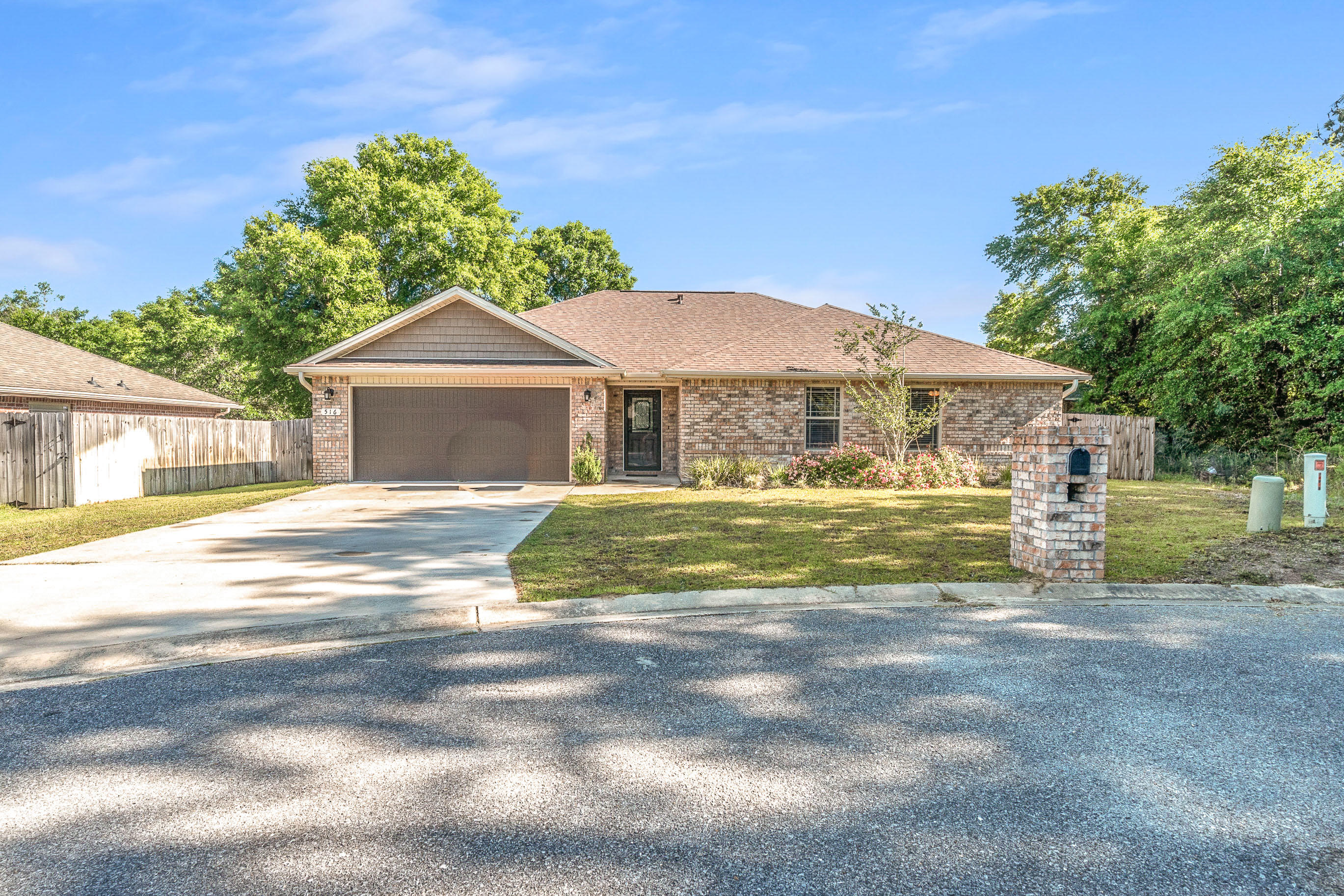 TRAILWOOD ESTATES - Residential