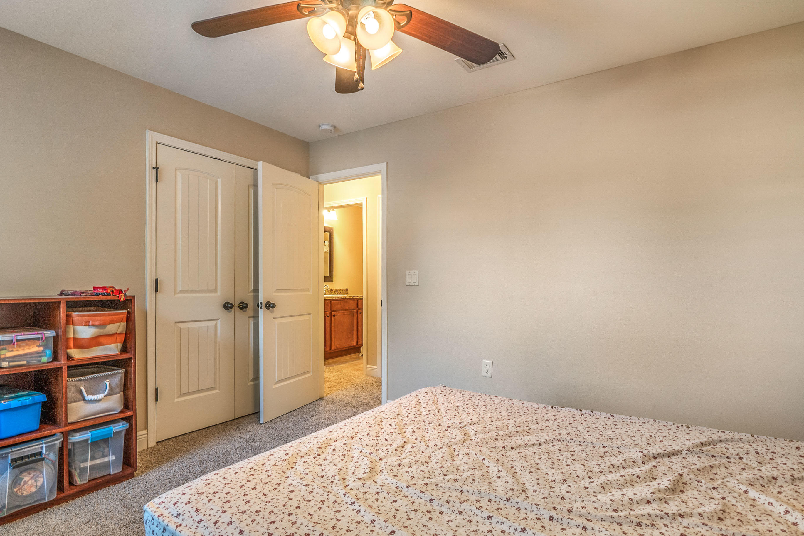 TRAILWOOD ESTATES - Residential