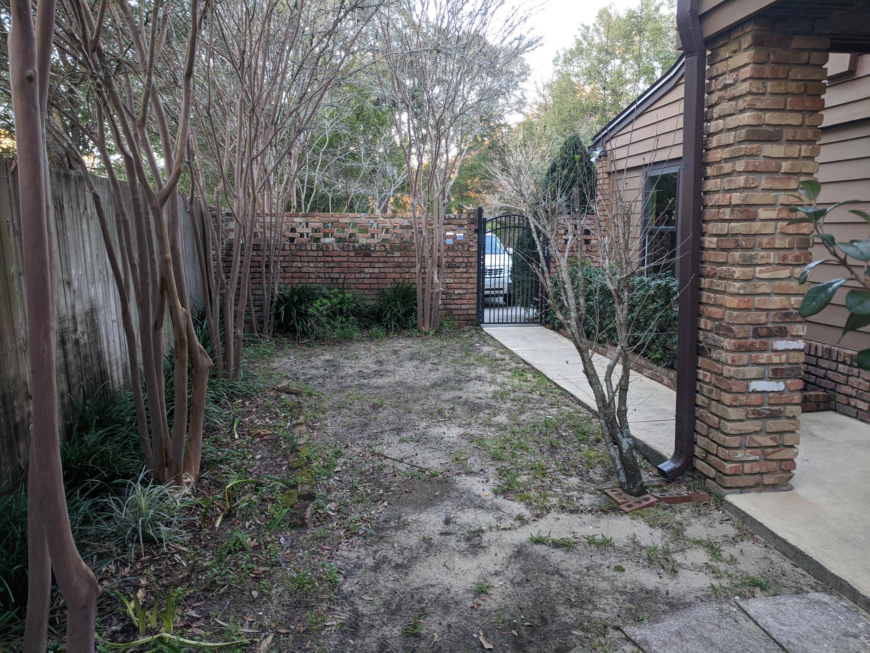 Water Oaks - Residential