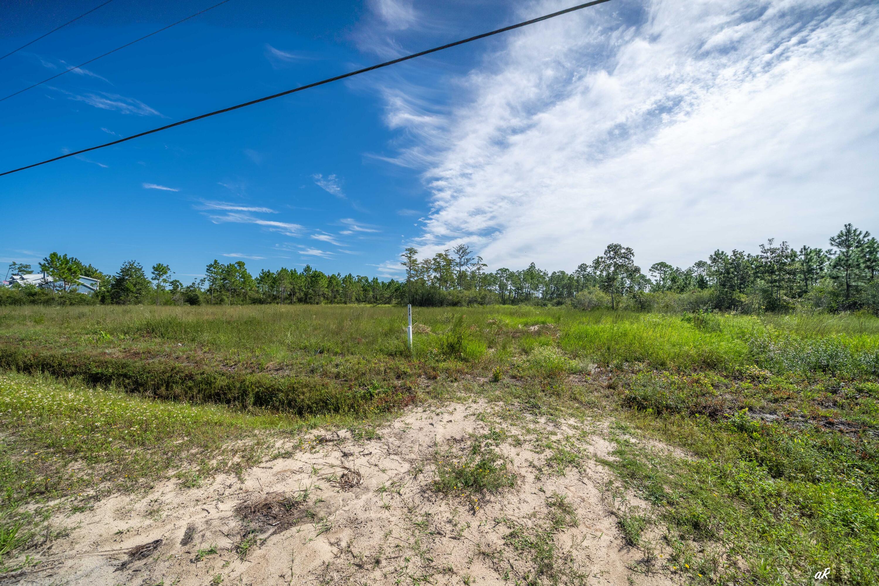 NO RECORDED SUBDIVISION - Land