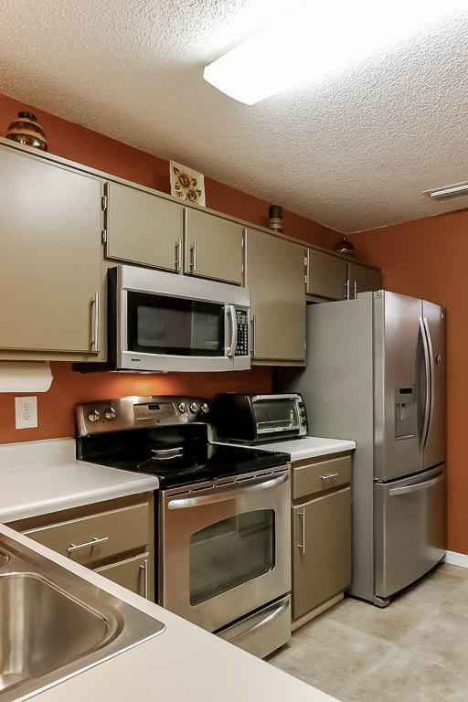 ESCADA - Residential