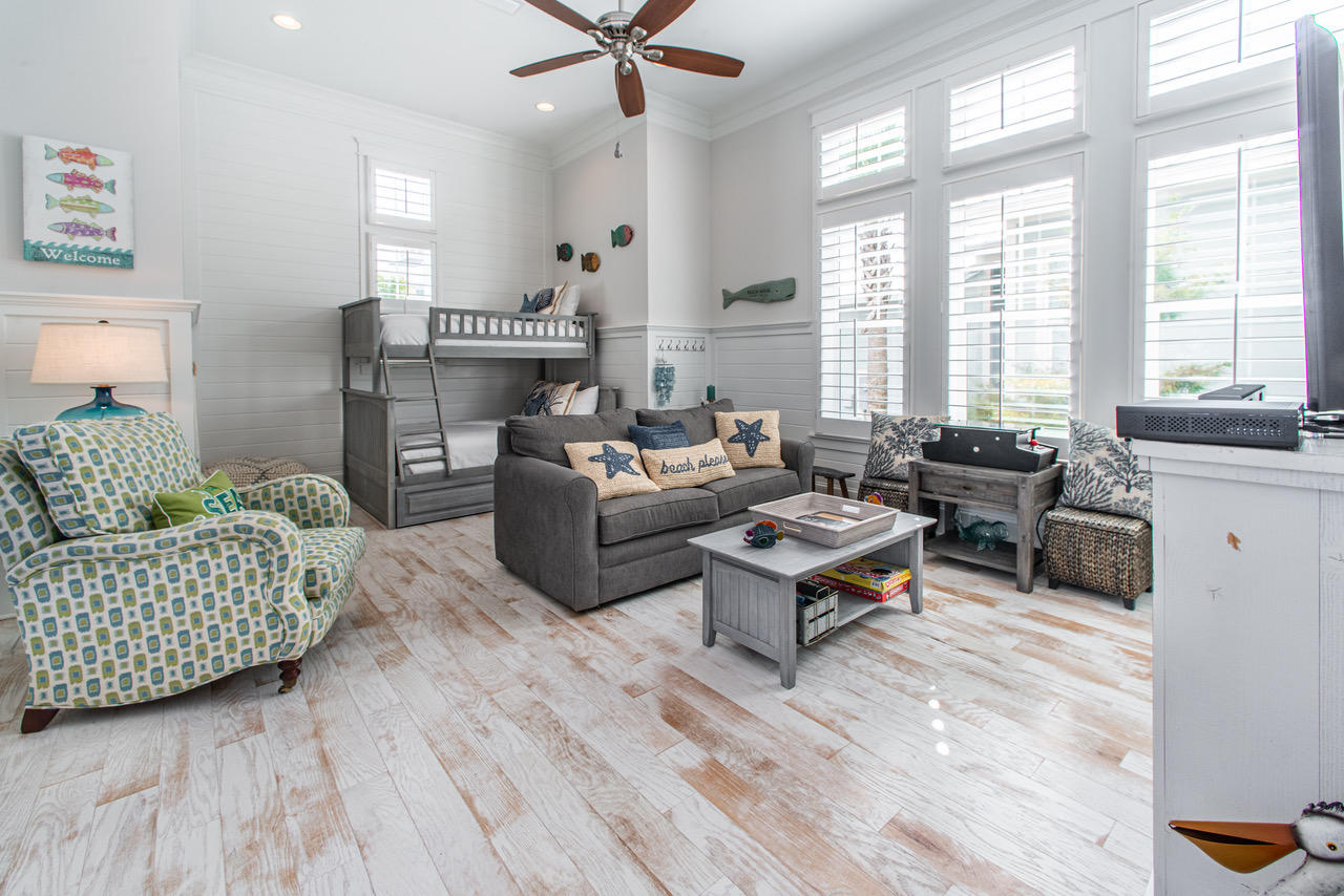 PROMINENCE - Residential