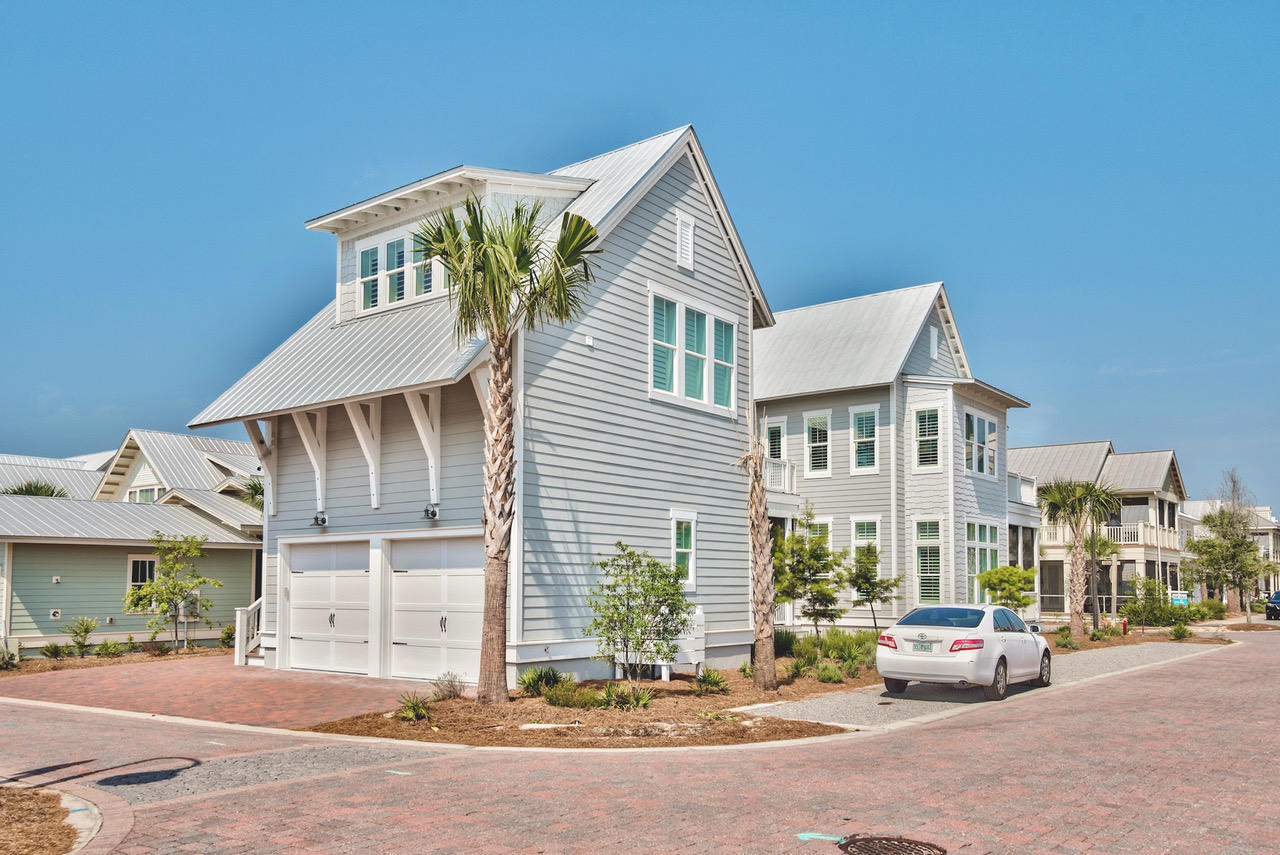 PROMINENCE - Residential