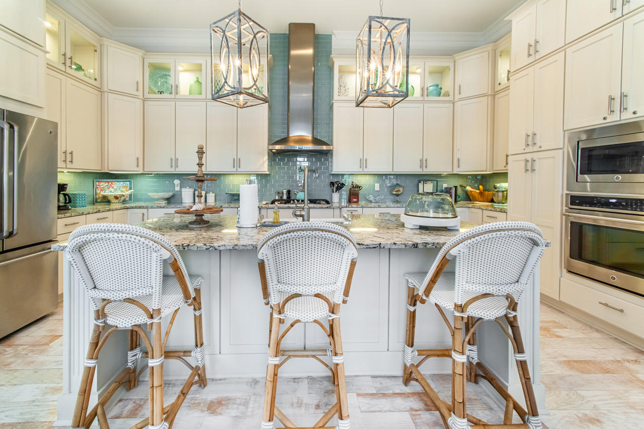 PROMINENCE - Residential