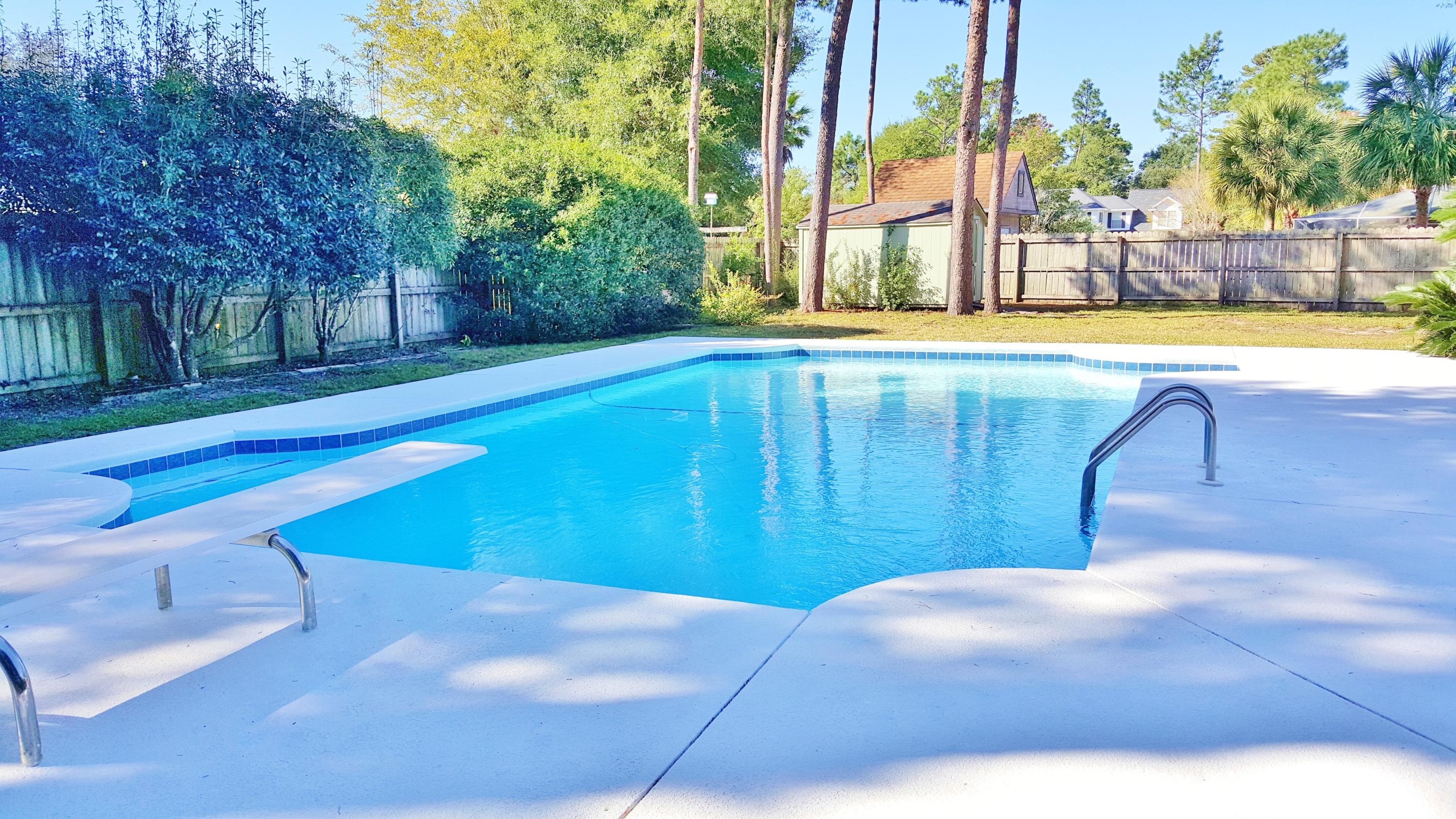 ROCKY BAYOU ESTATES 11A - Residential