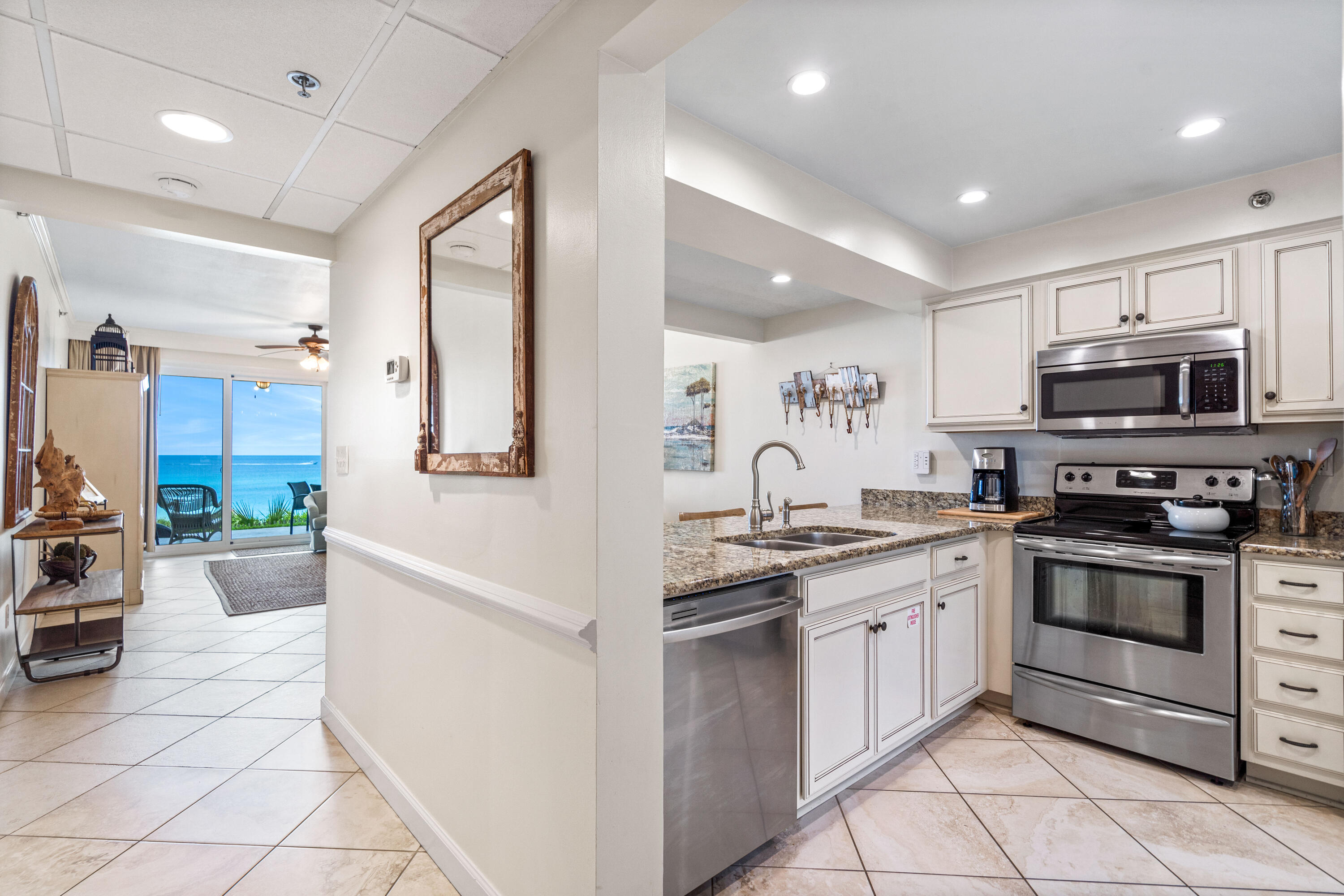 HIGH POINTE RESORT CONDO - Residential