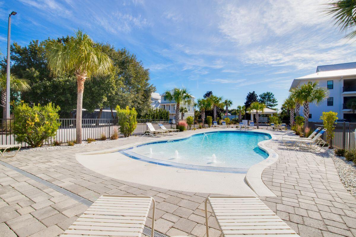 Hidden Lake Condominium - Residential