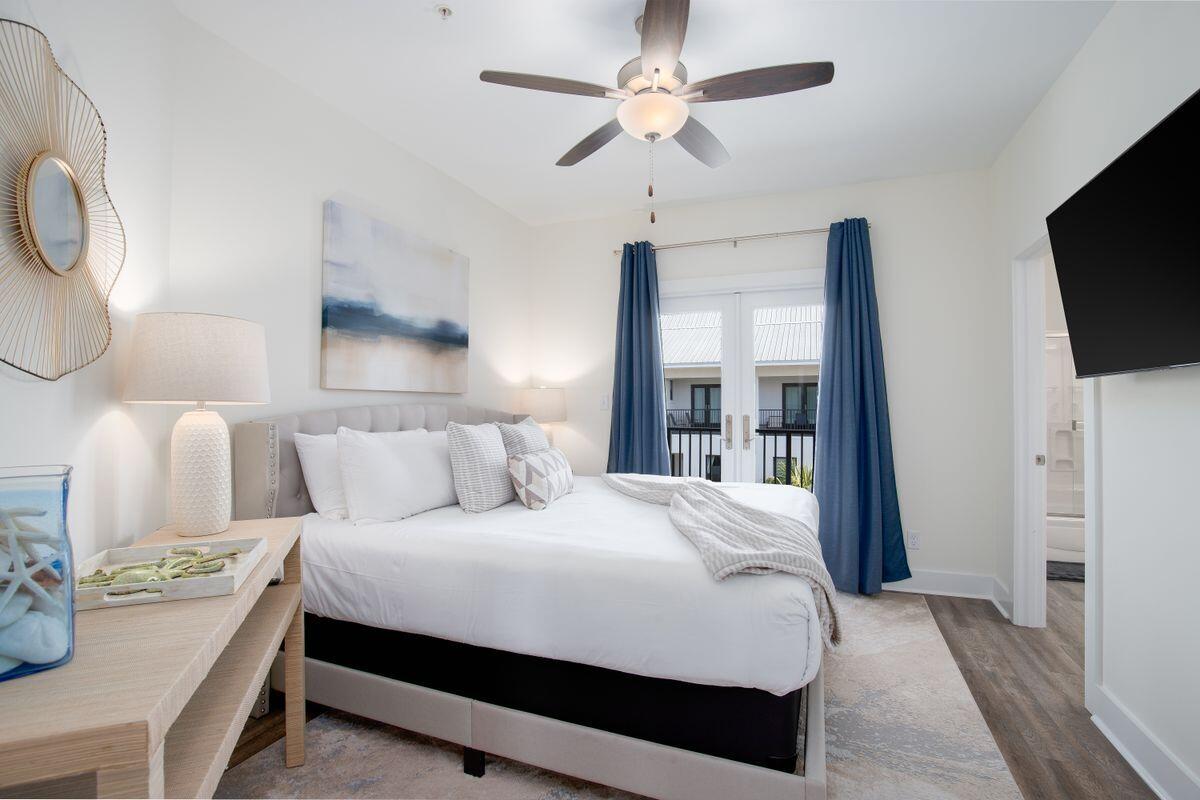 Hidden Lake Condominium - Residential