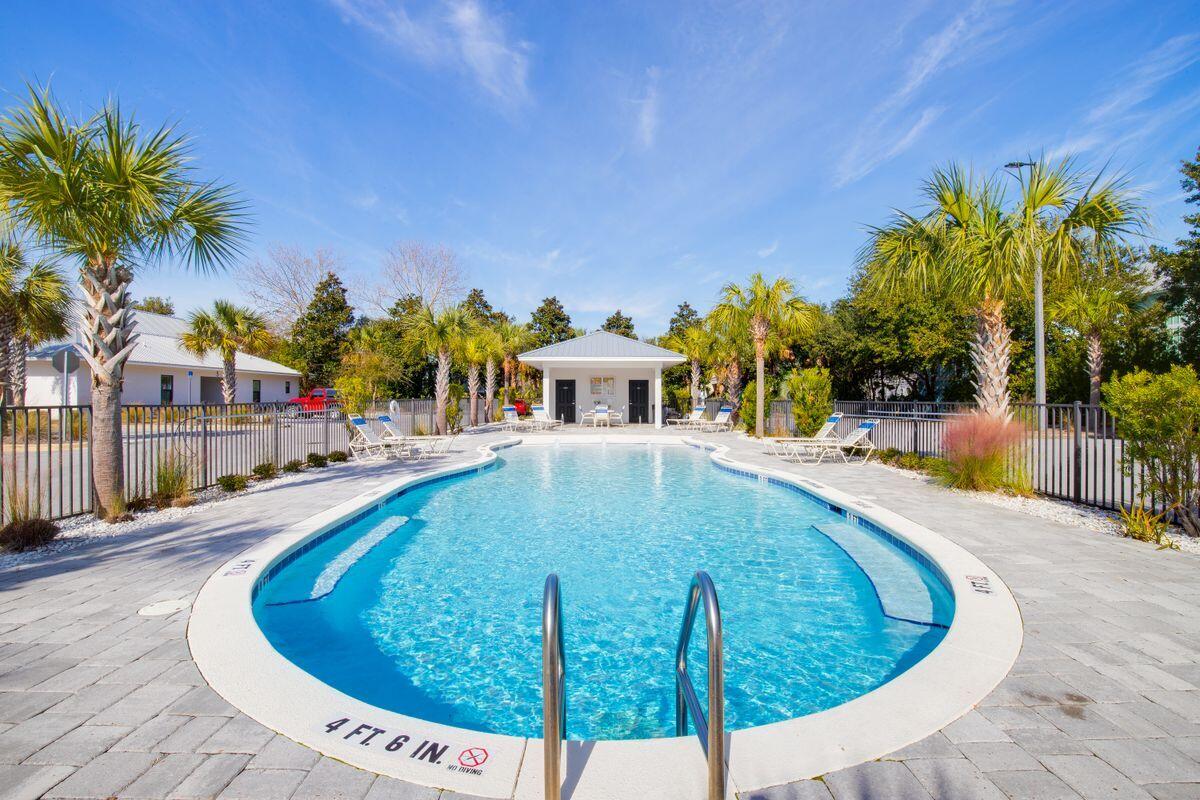 Hidden Lake Condominium - Residential