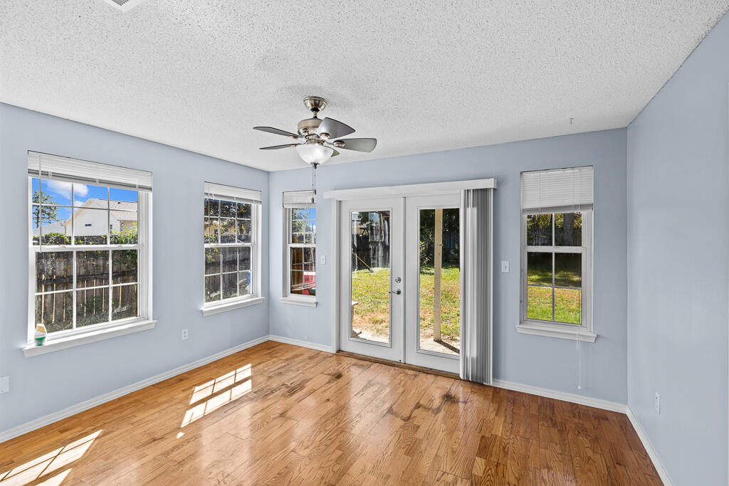 NORTHVIEW ESTATES 3RD ADDN - Residential Lease