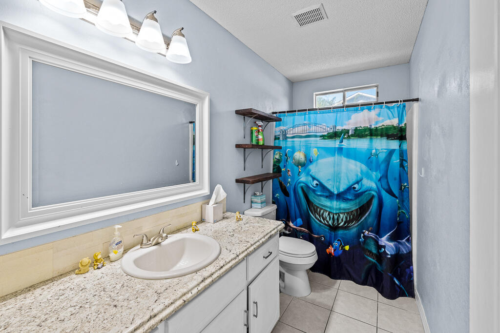 NORTHVIEW ESTATES 3RD ADDN - Residential Lease