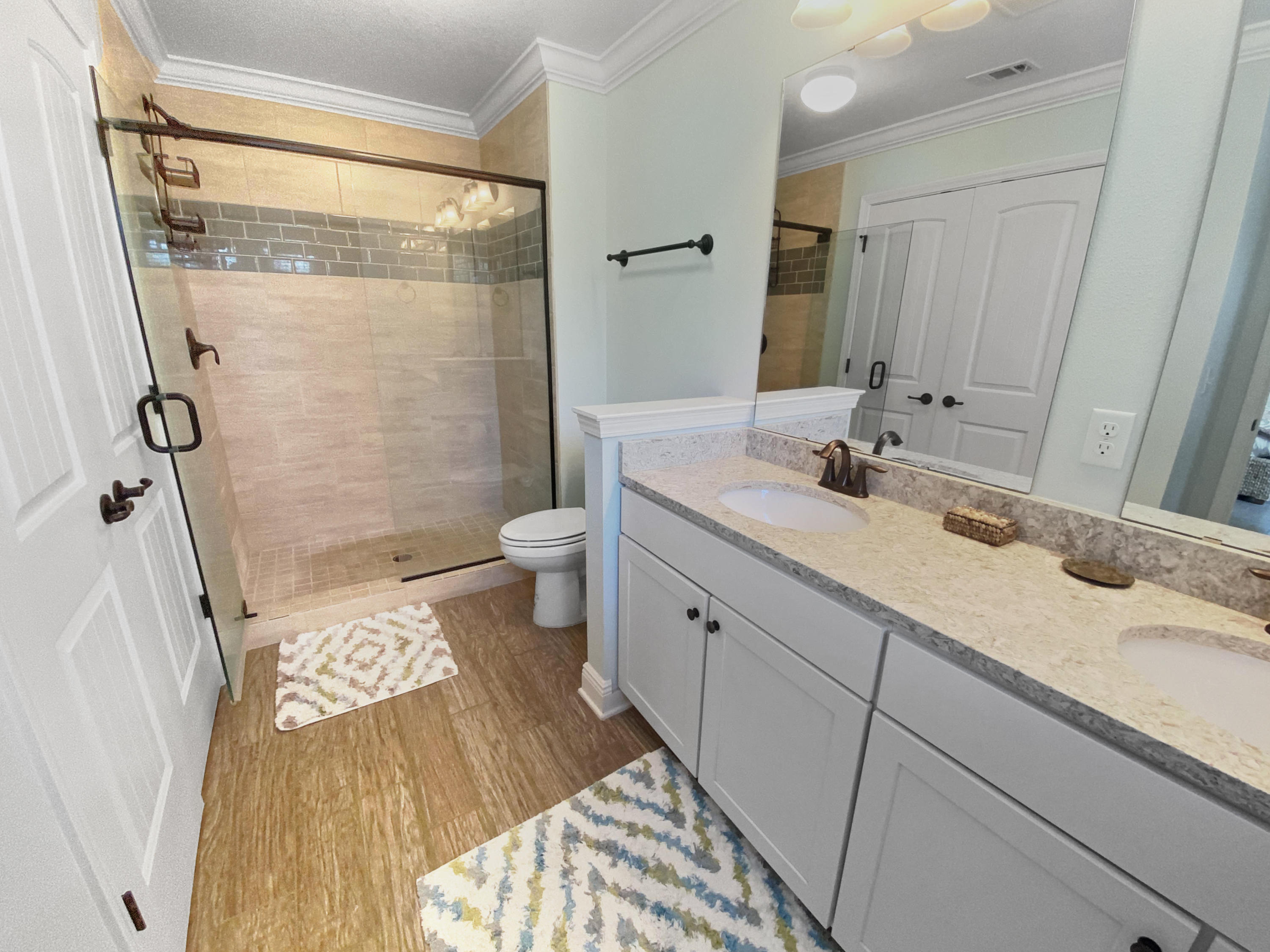 PINEWOOD PRESERVE - Residential