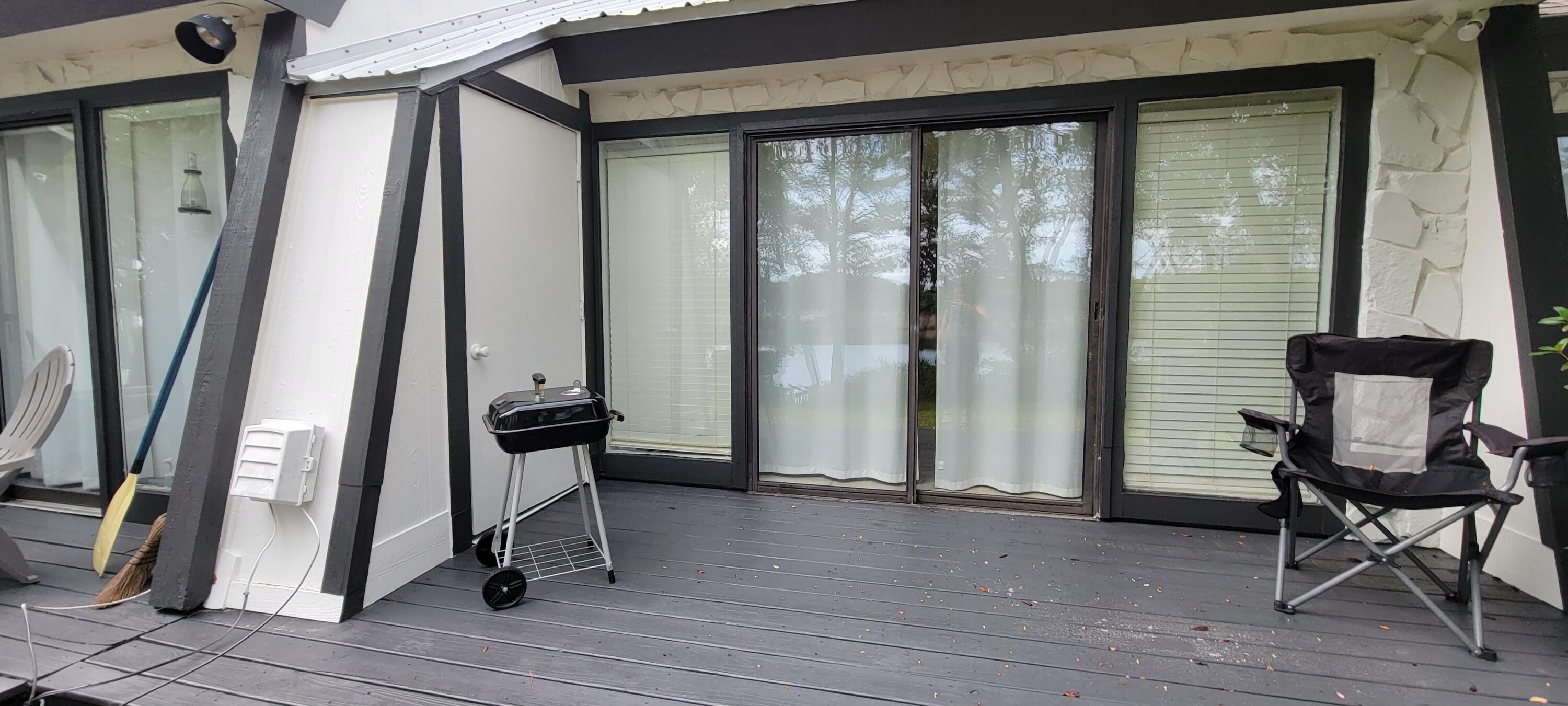 CAMP CREEK VILLAGE - Residential Lease